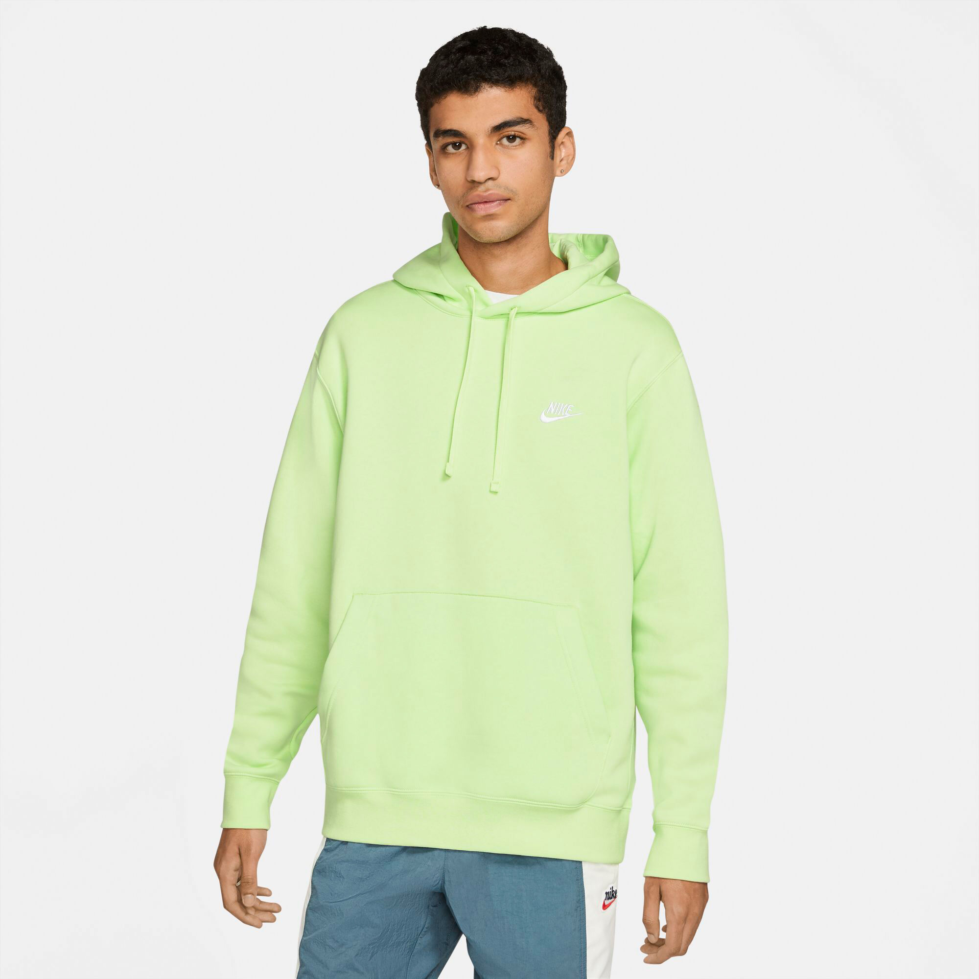 Buy Nike Sportswear Club Hoody Men Light Green online Tennis Point COM