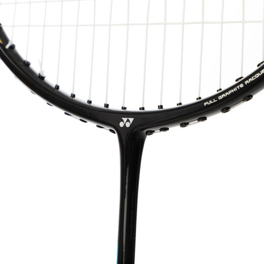 Yonex