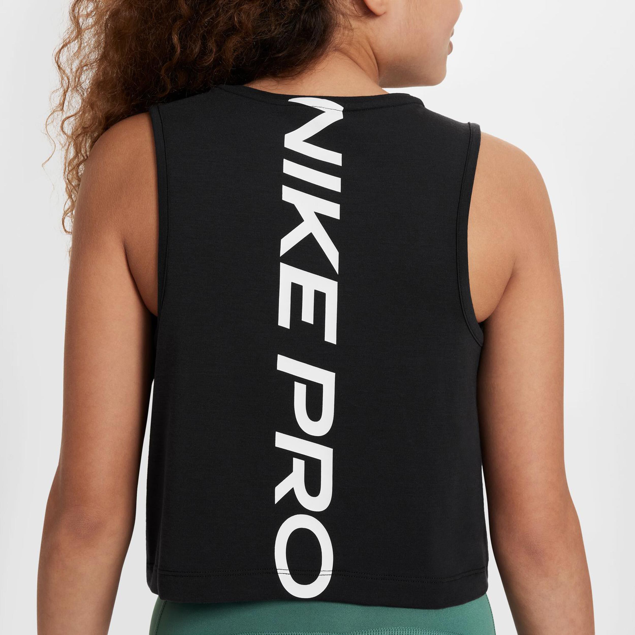 Nike pro sleeveless shirt new arrivals