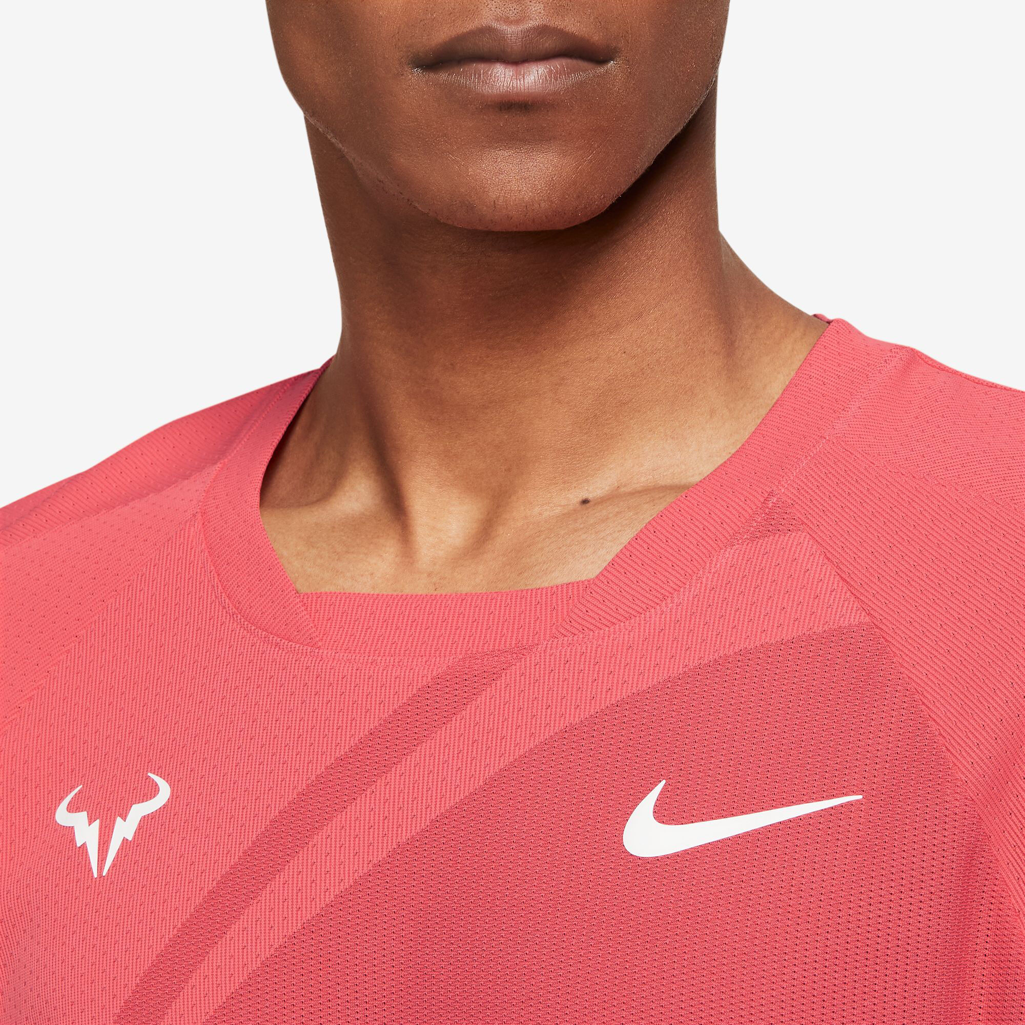 Coral clearance nike top