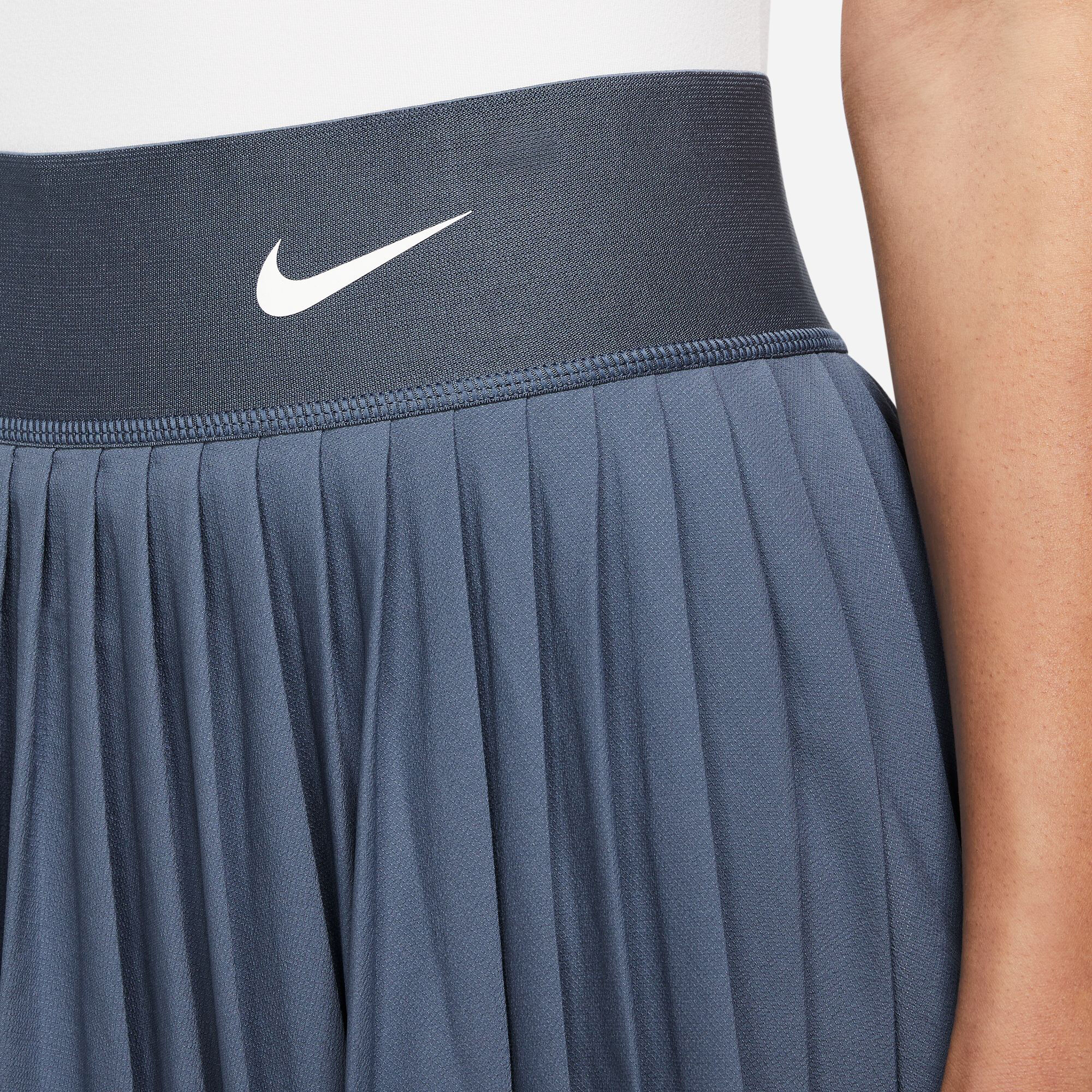 Nike grey tennis skirt top