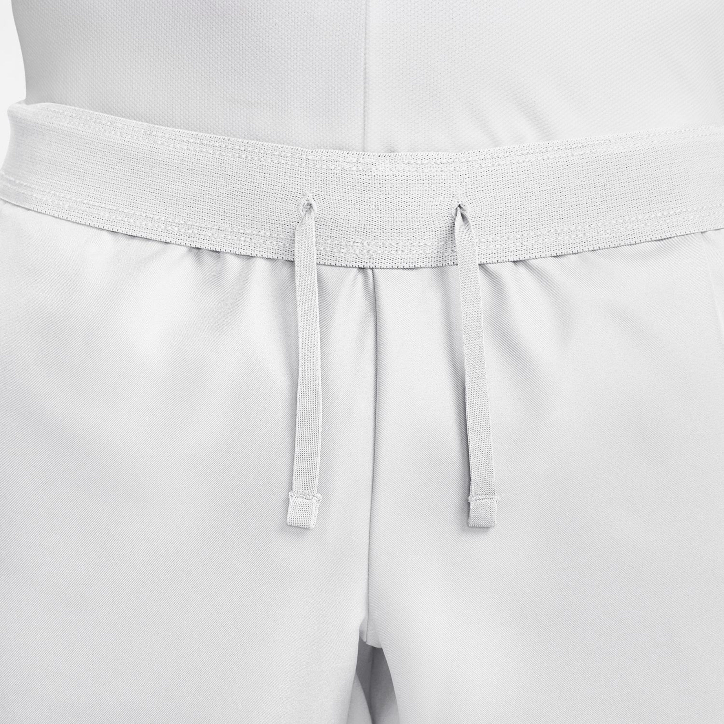 Court Dri-Fit Victory 7in Shorts Men - White