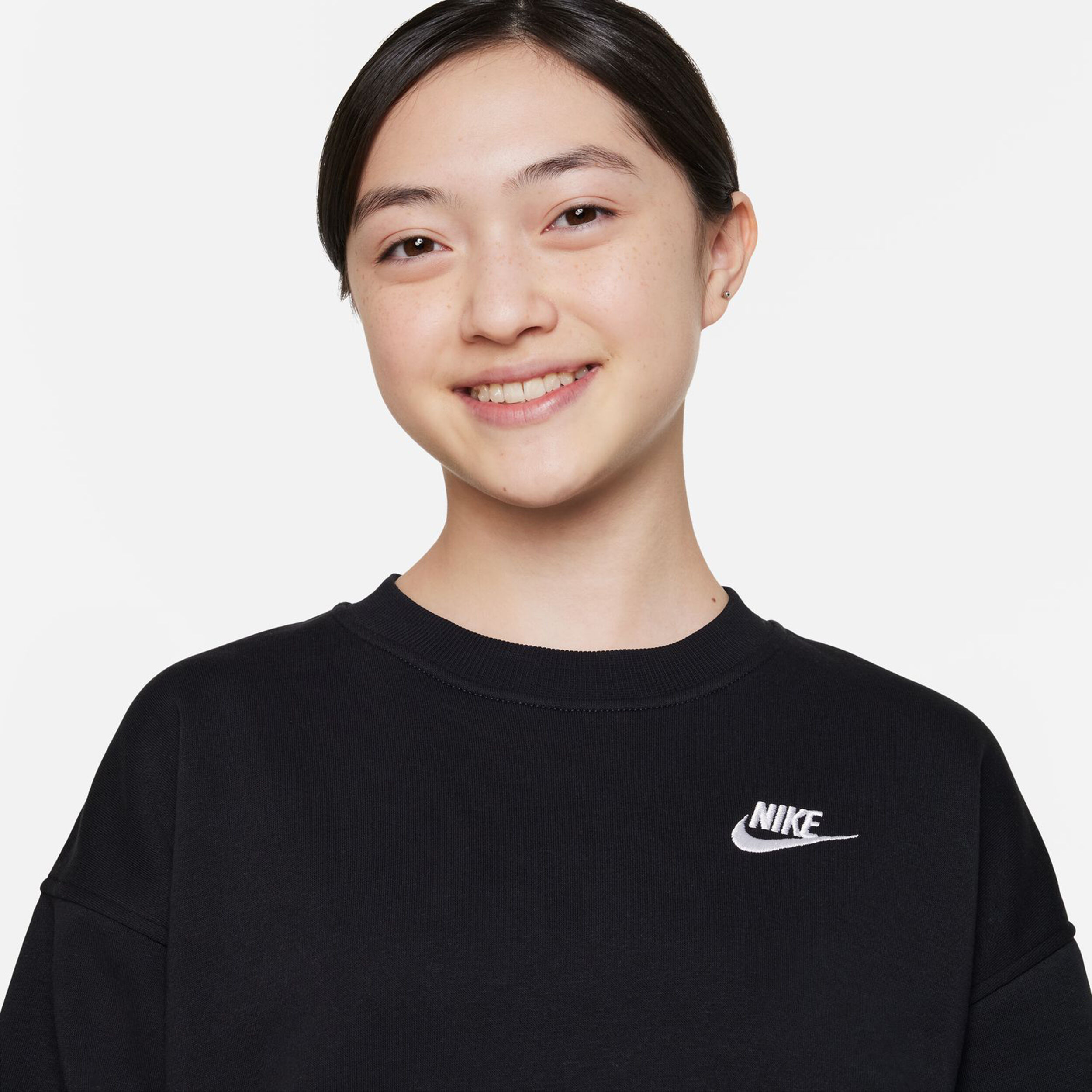 Buy Nike Club Fleece Oversized Crew Sweatshirt Girls Black