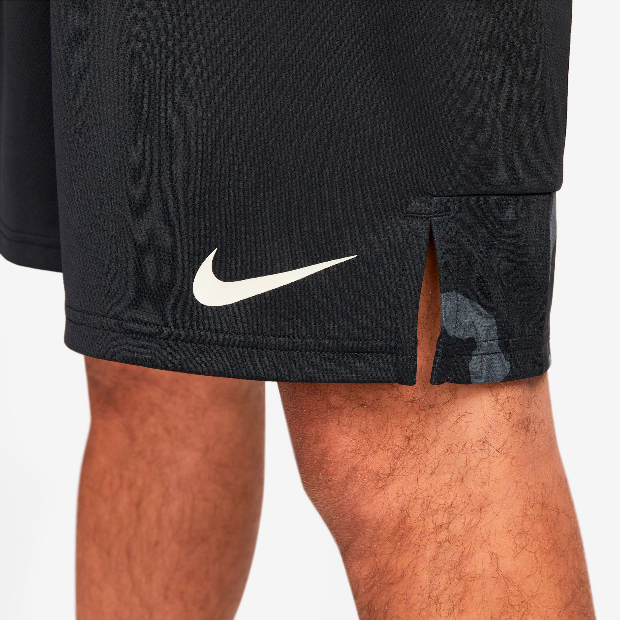 Nike camo gym shorts hotsell