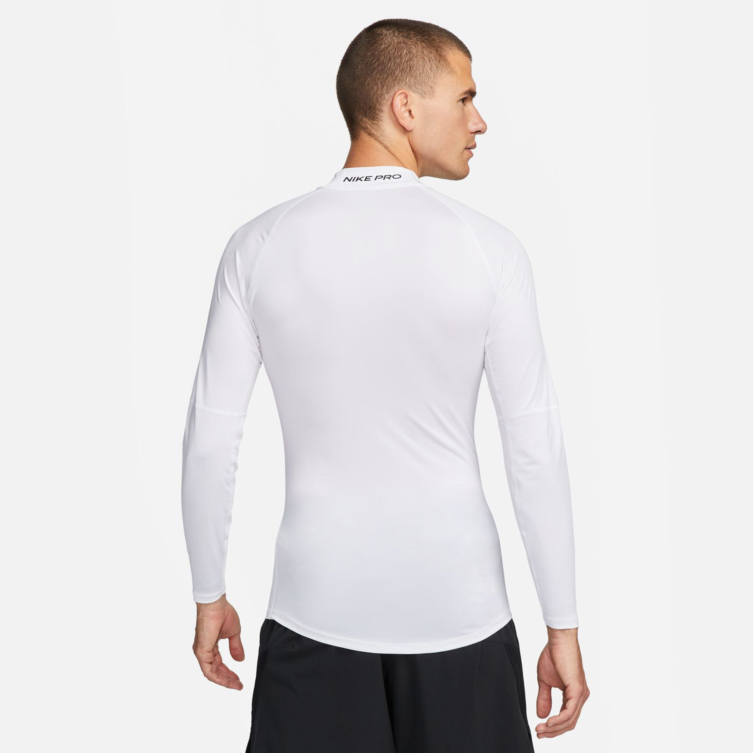 Buy Nike Dri-Fit Long Sleeve Men White online | Tennis Point COM