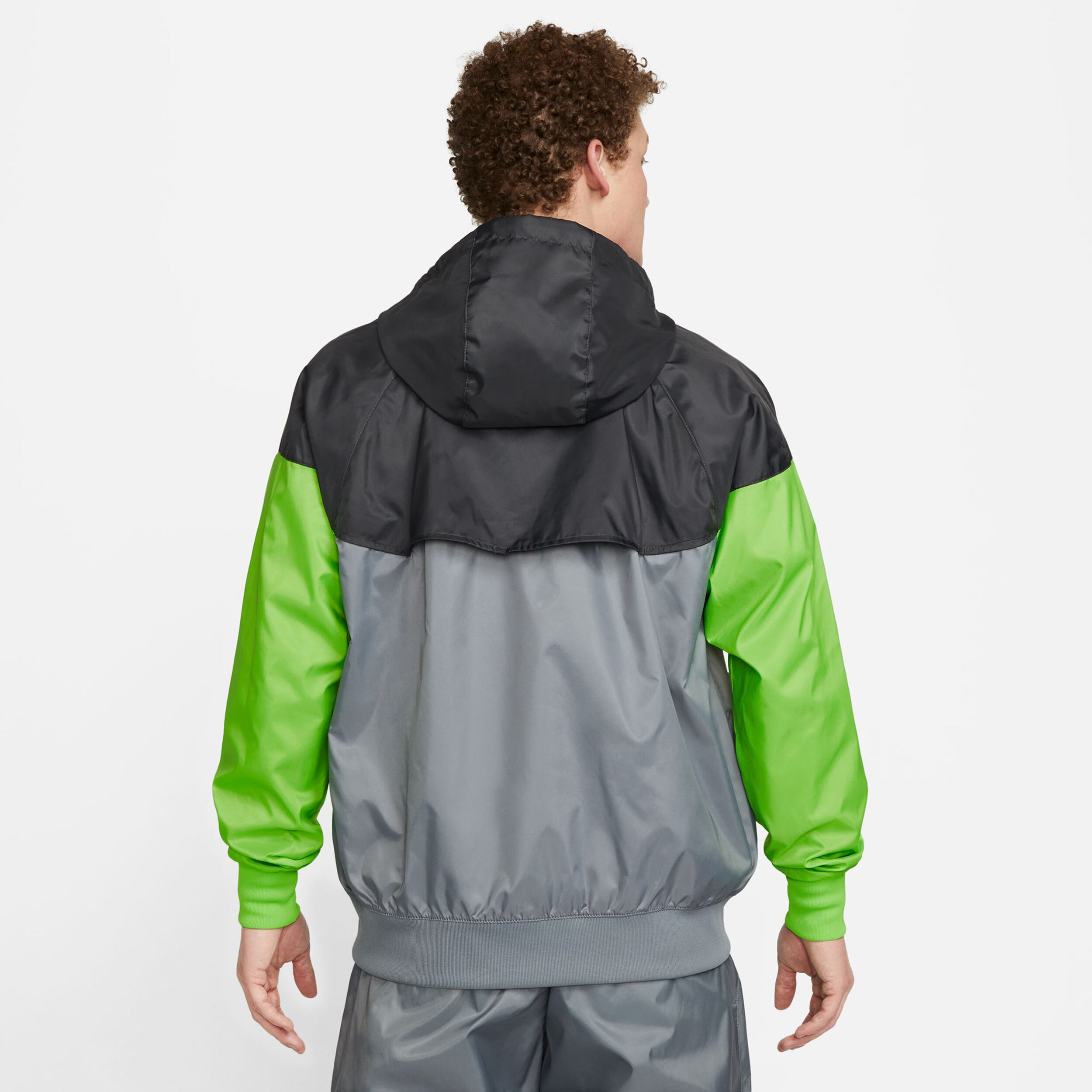 Sportswear Heritage Essential Windrunner Training Jacket Men - Grey, Neon  Green