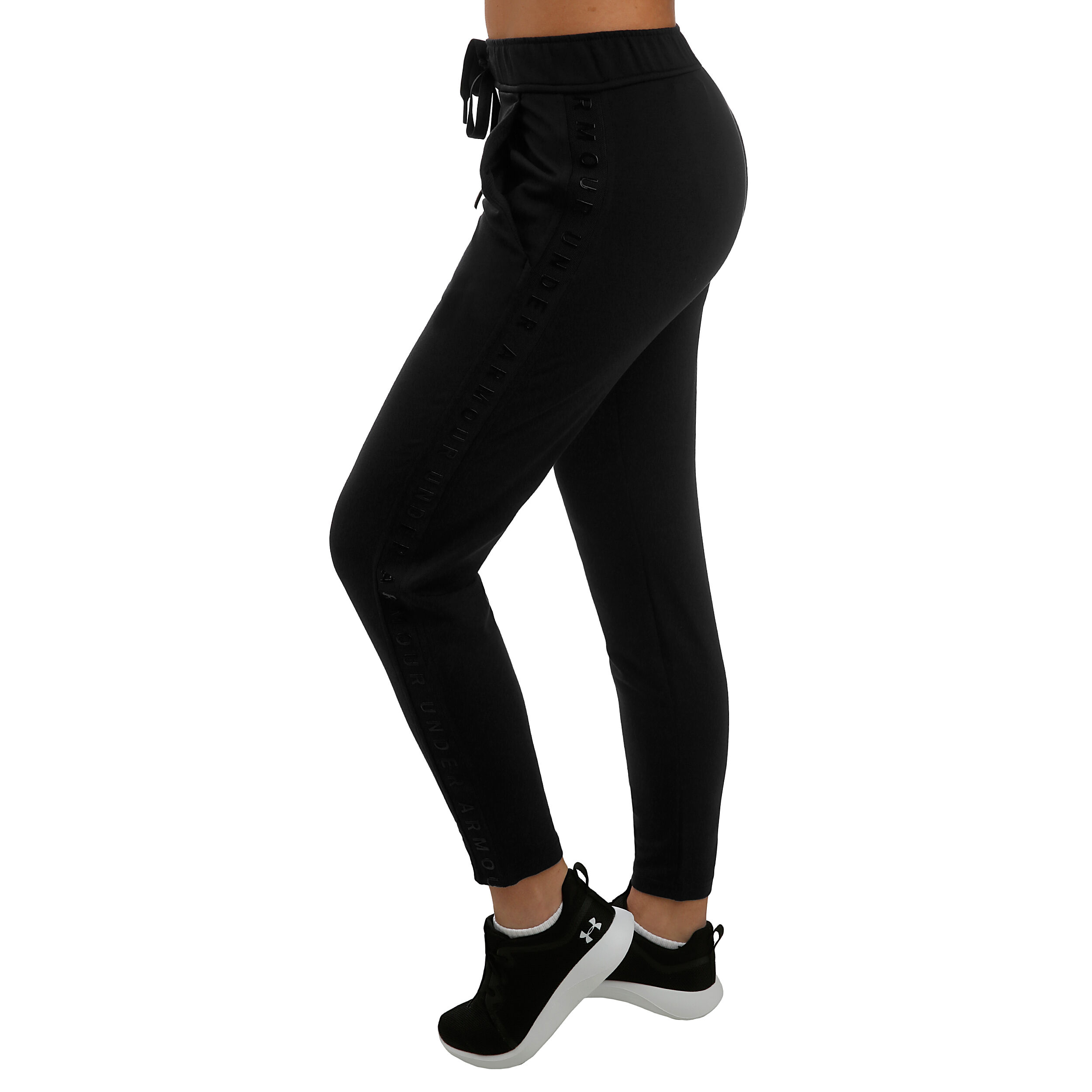 Under armour hotsell featherweight fleece pants