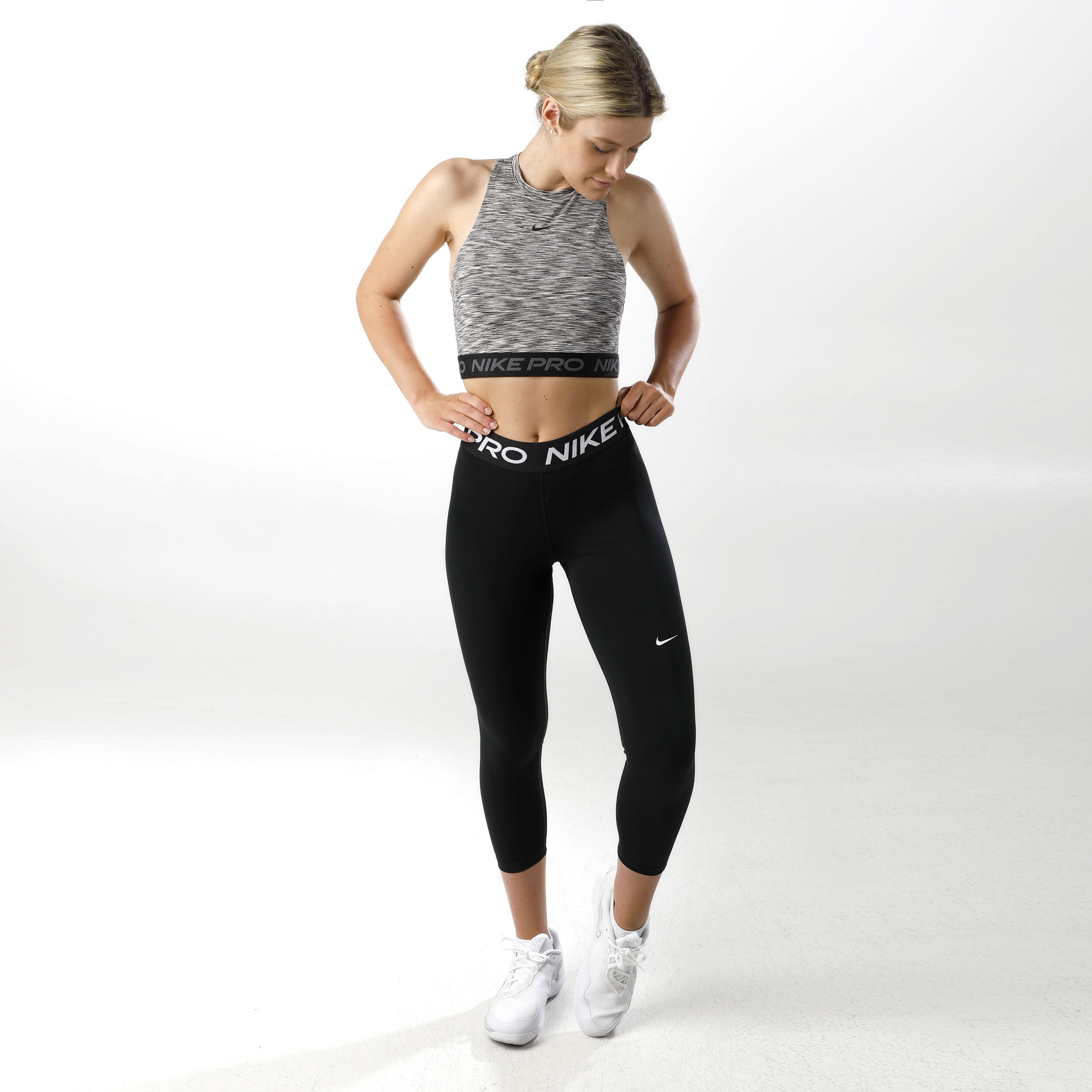 Nike pro crop sales tights