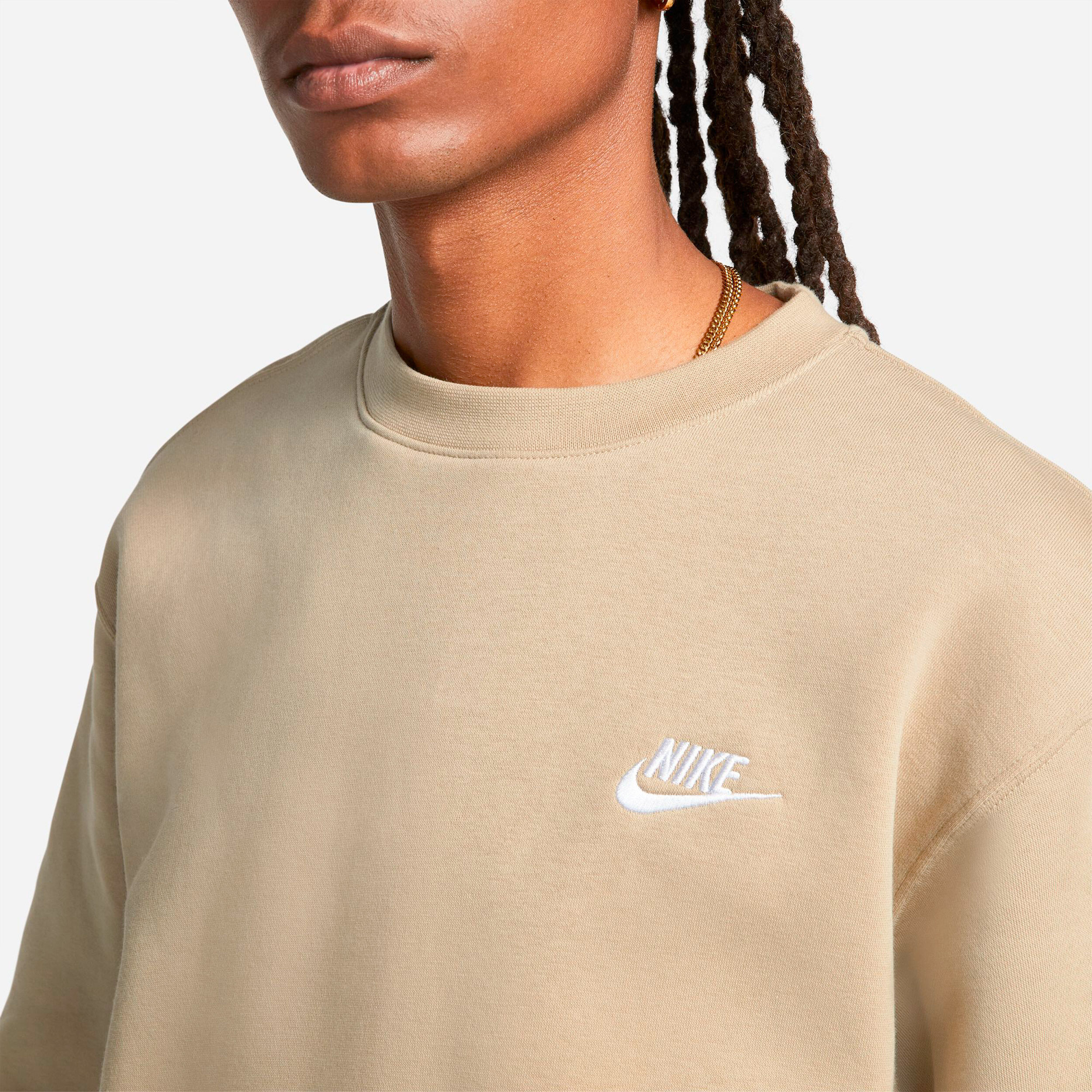 Nike club deals beige sweatshirt