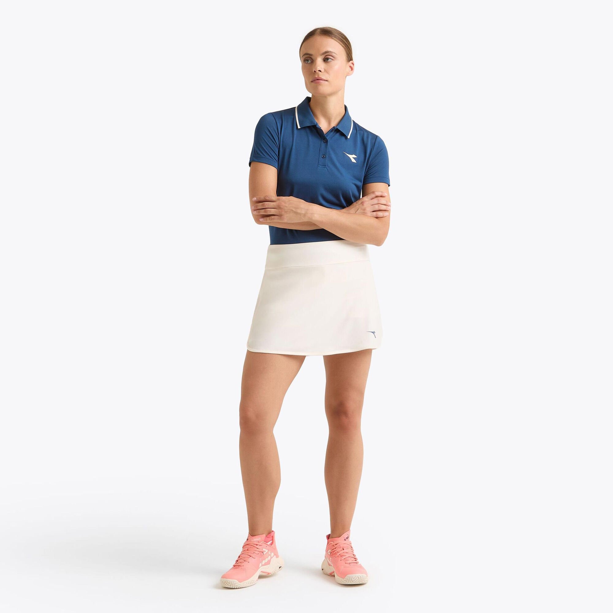 Diadora