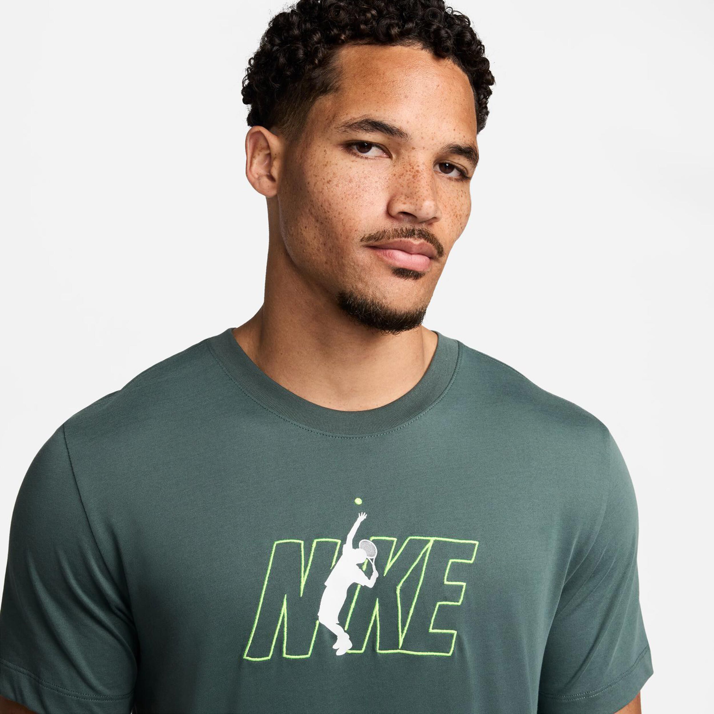 Buy Nike Dri Fit Court Club OC 2 T Shirt Men Dark Green online Tennis Point COM