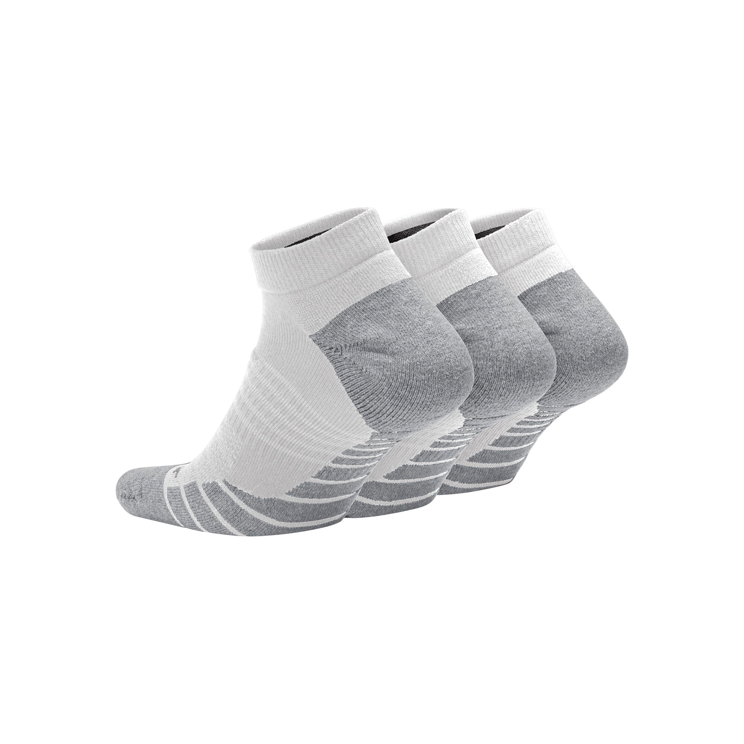 Nike everyday max cushion no show online