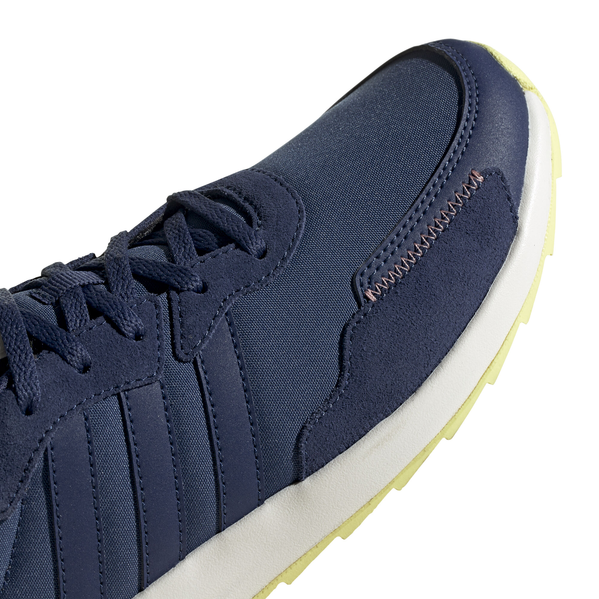 Adidas shop retrorun sneakers