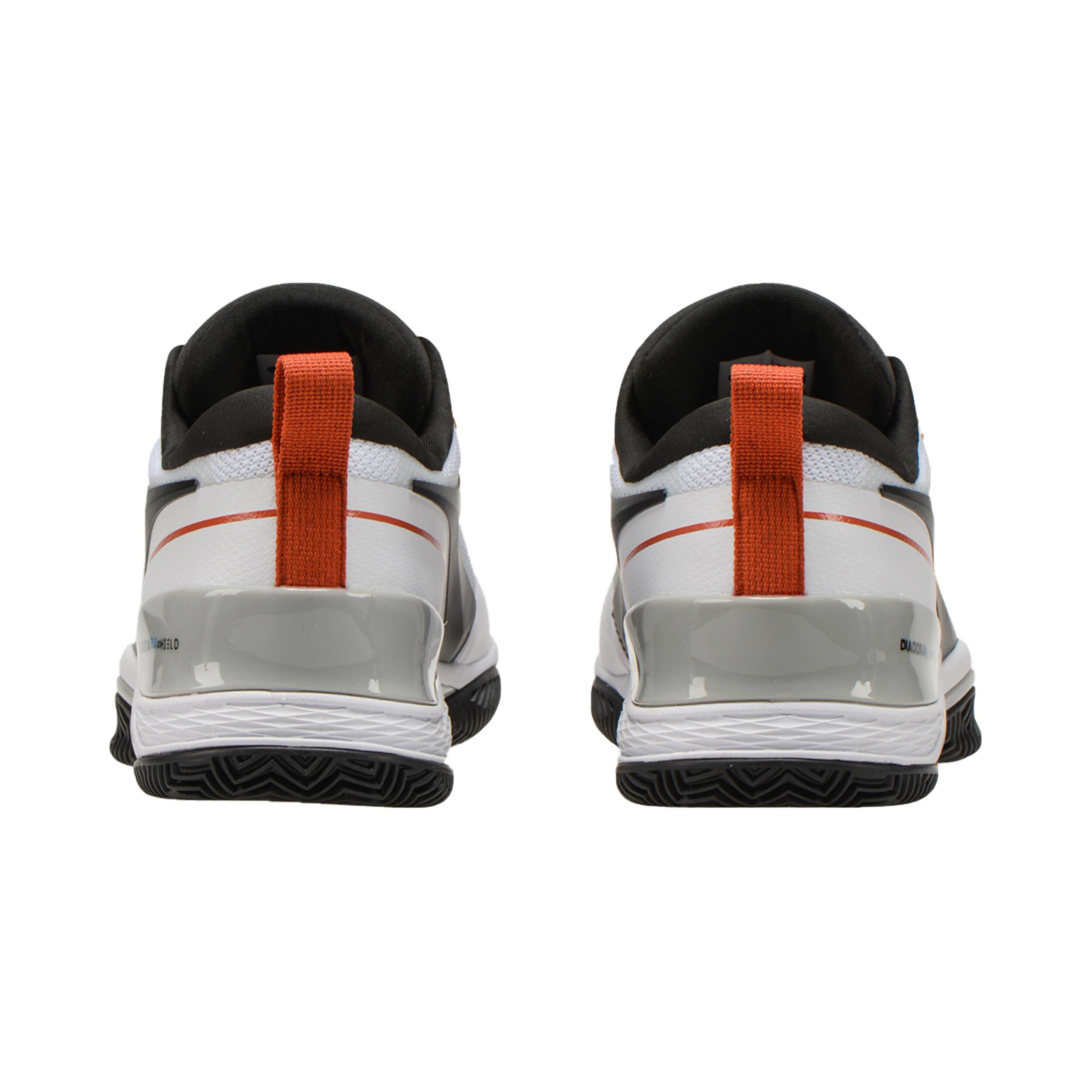 Utility point diadora store