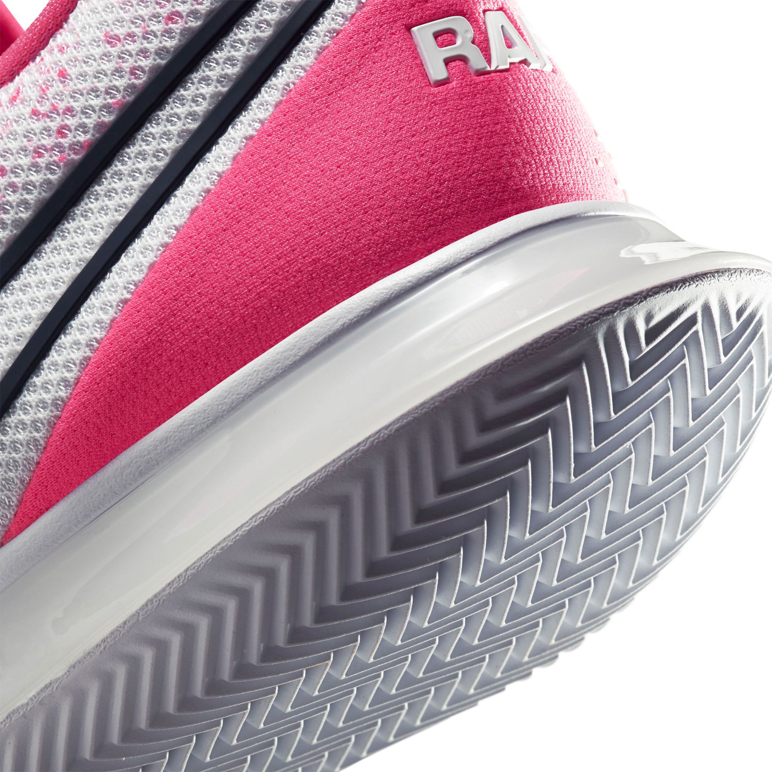 rafael nadal pink nike shoes