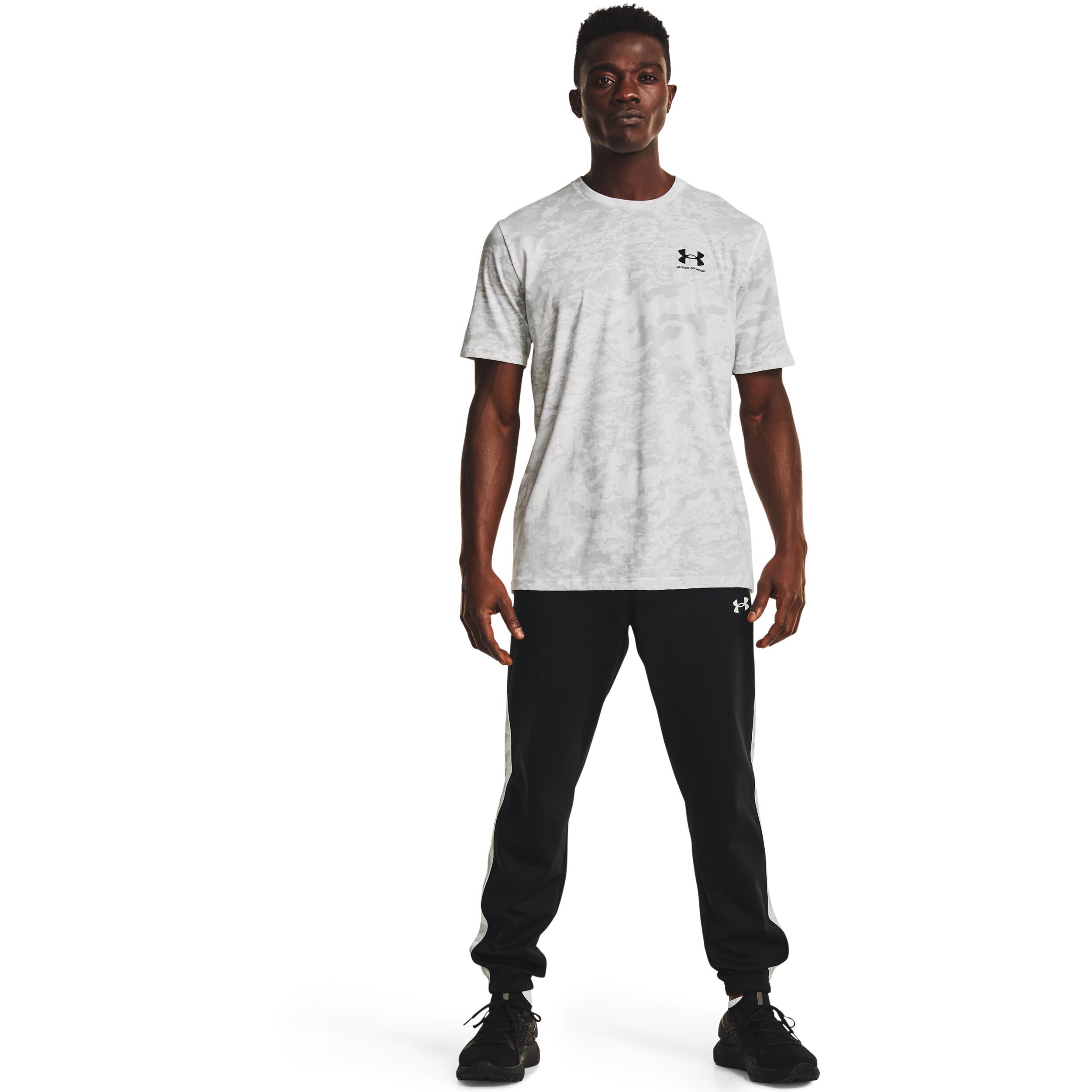 Buy Under Armour ABC Camo T Shirt Men White online Tennis Point COM