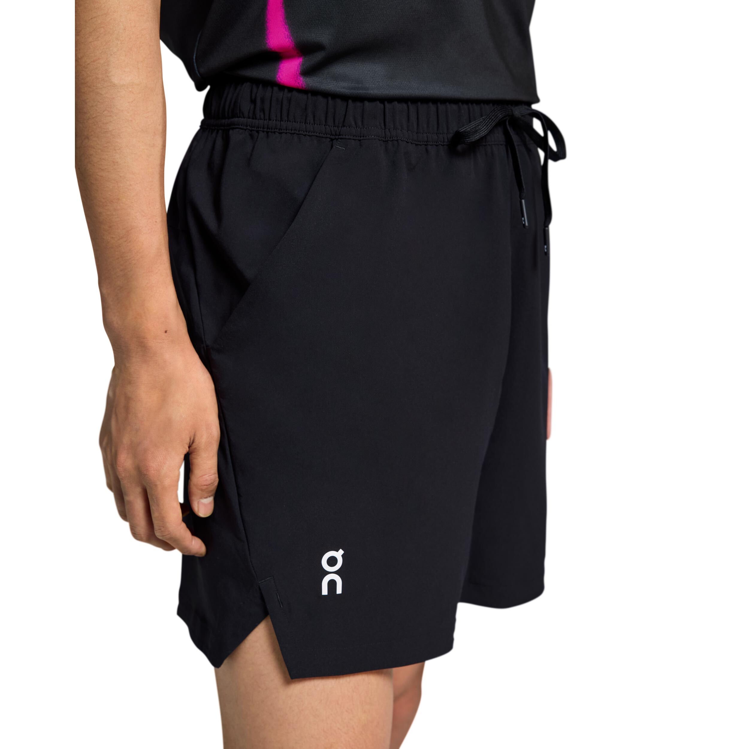 On Court Shorts Men Black | Tennis-Point