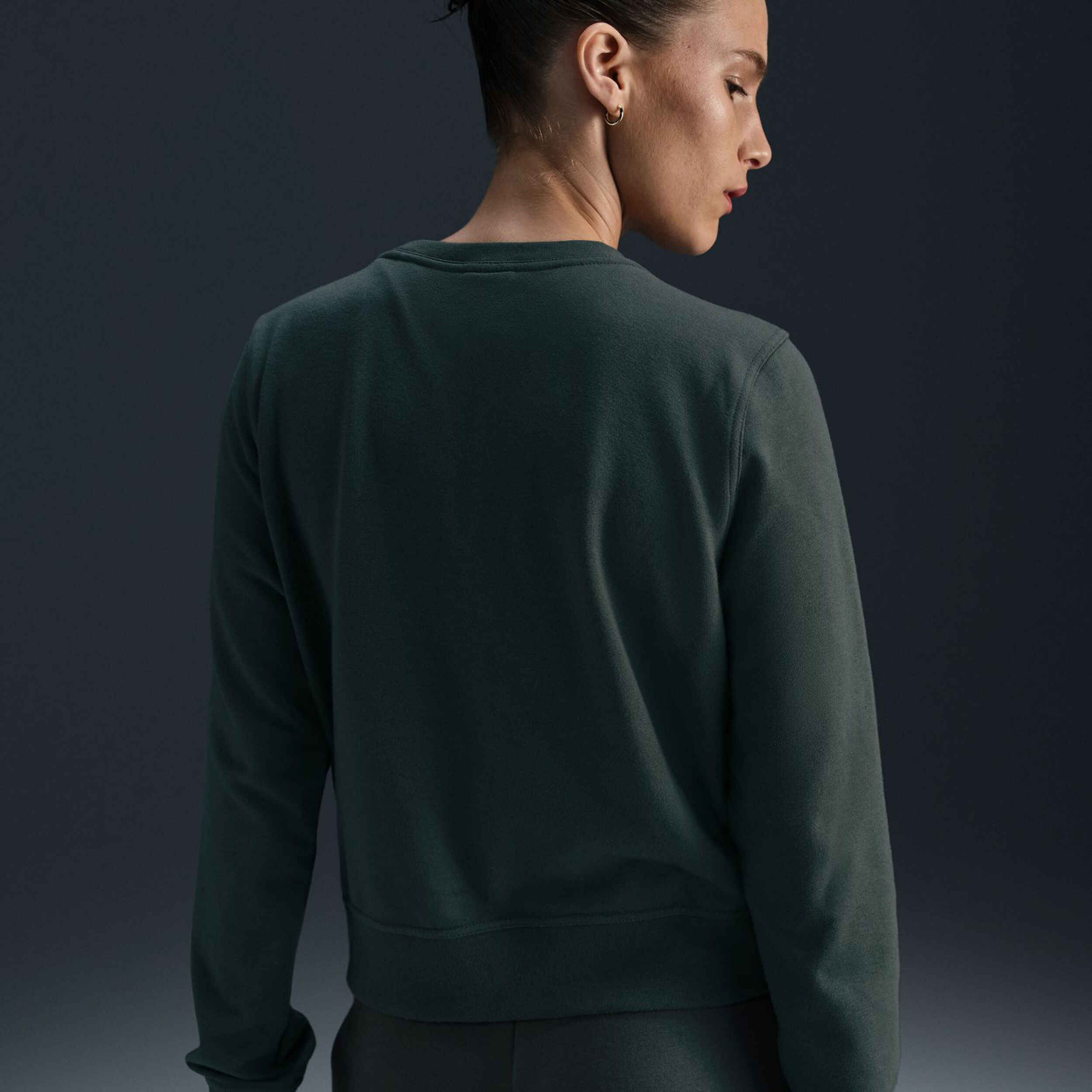 Dri fit crew neck sweatshirt outlet