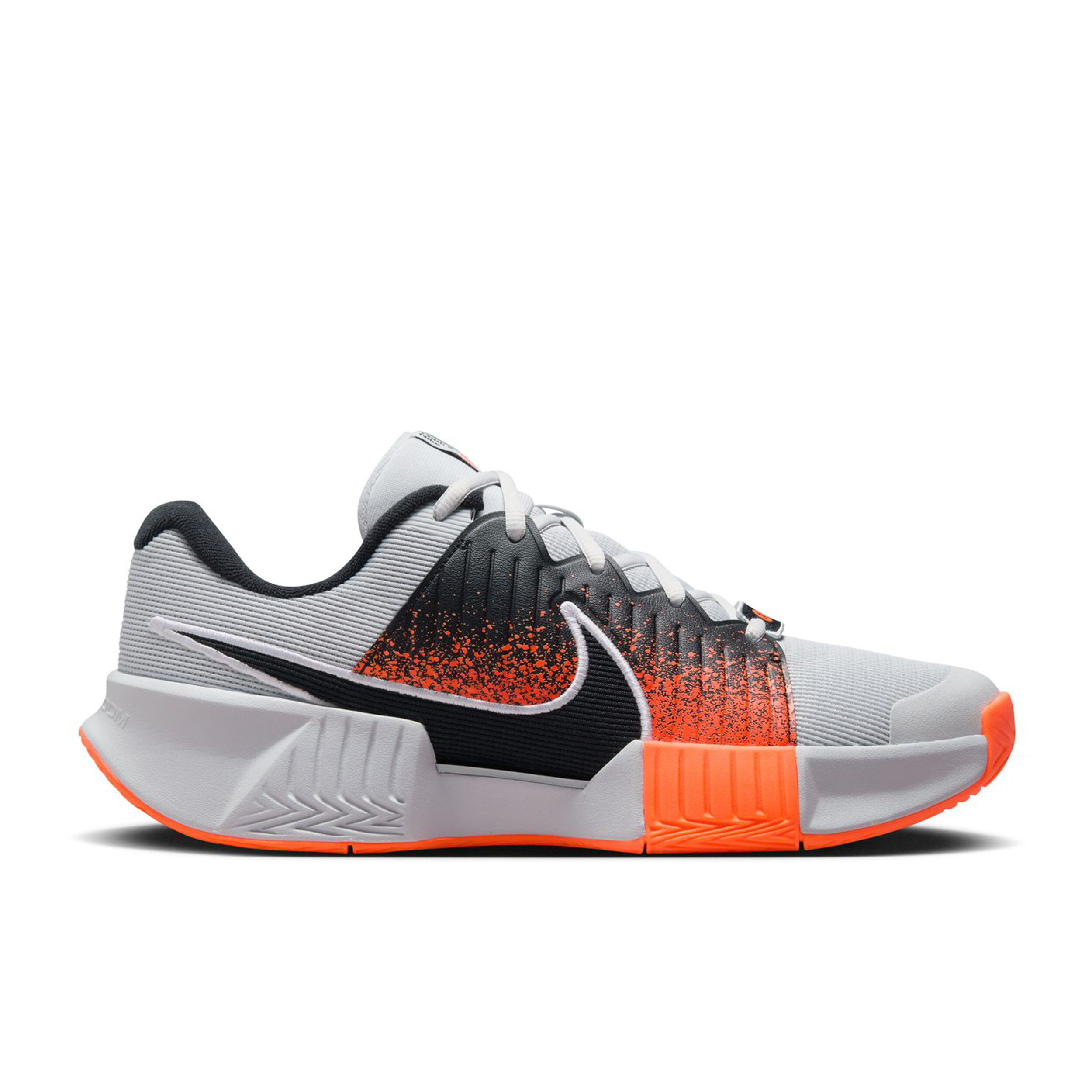 最新☆硬式テニスシューズ☆Nike GP Challenge Pro☆お早めに！ 最新☆硬式テニスシューズ☆Nike GP Challenge Pro☆お早めに