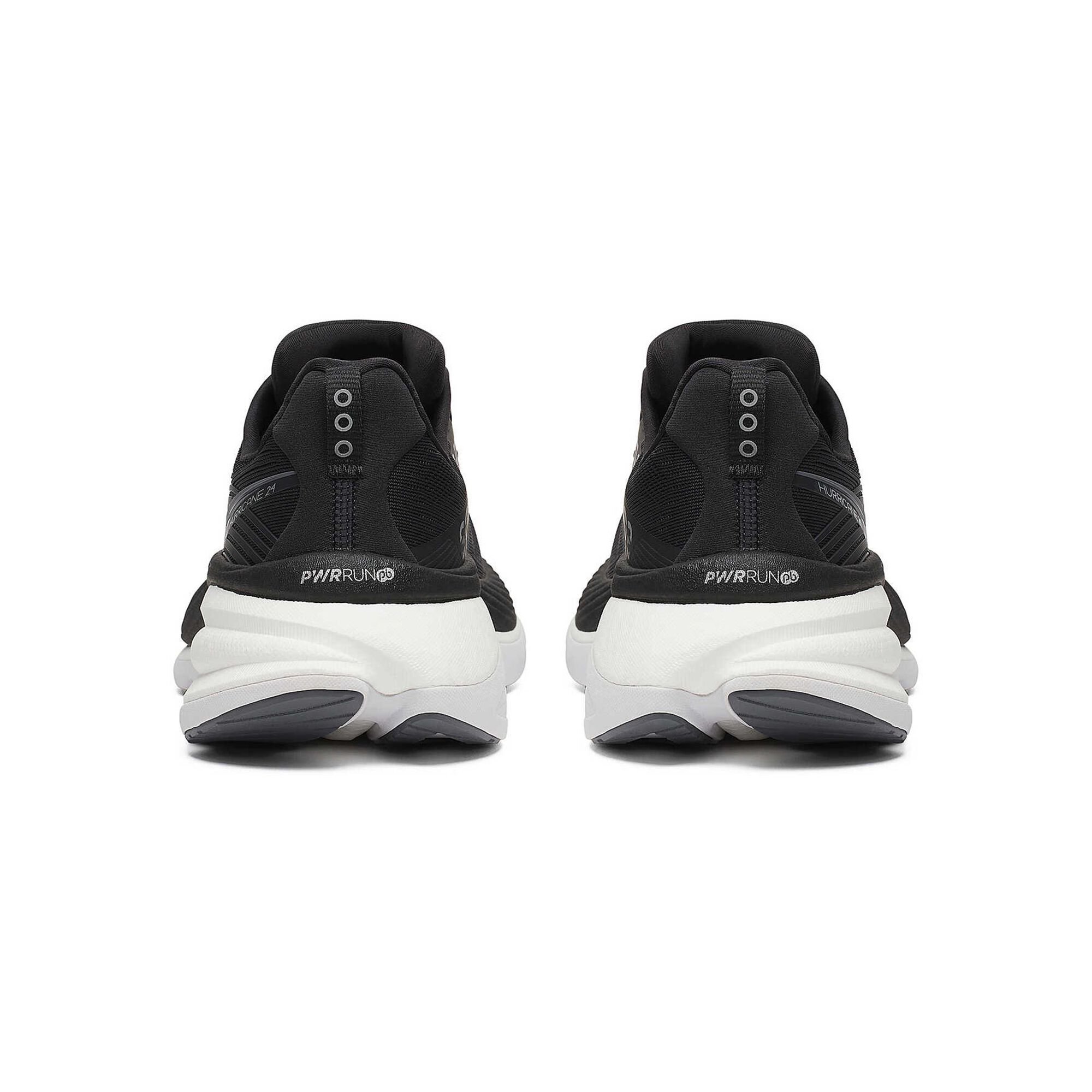 Saucony