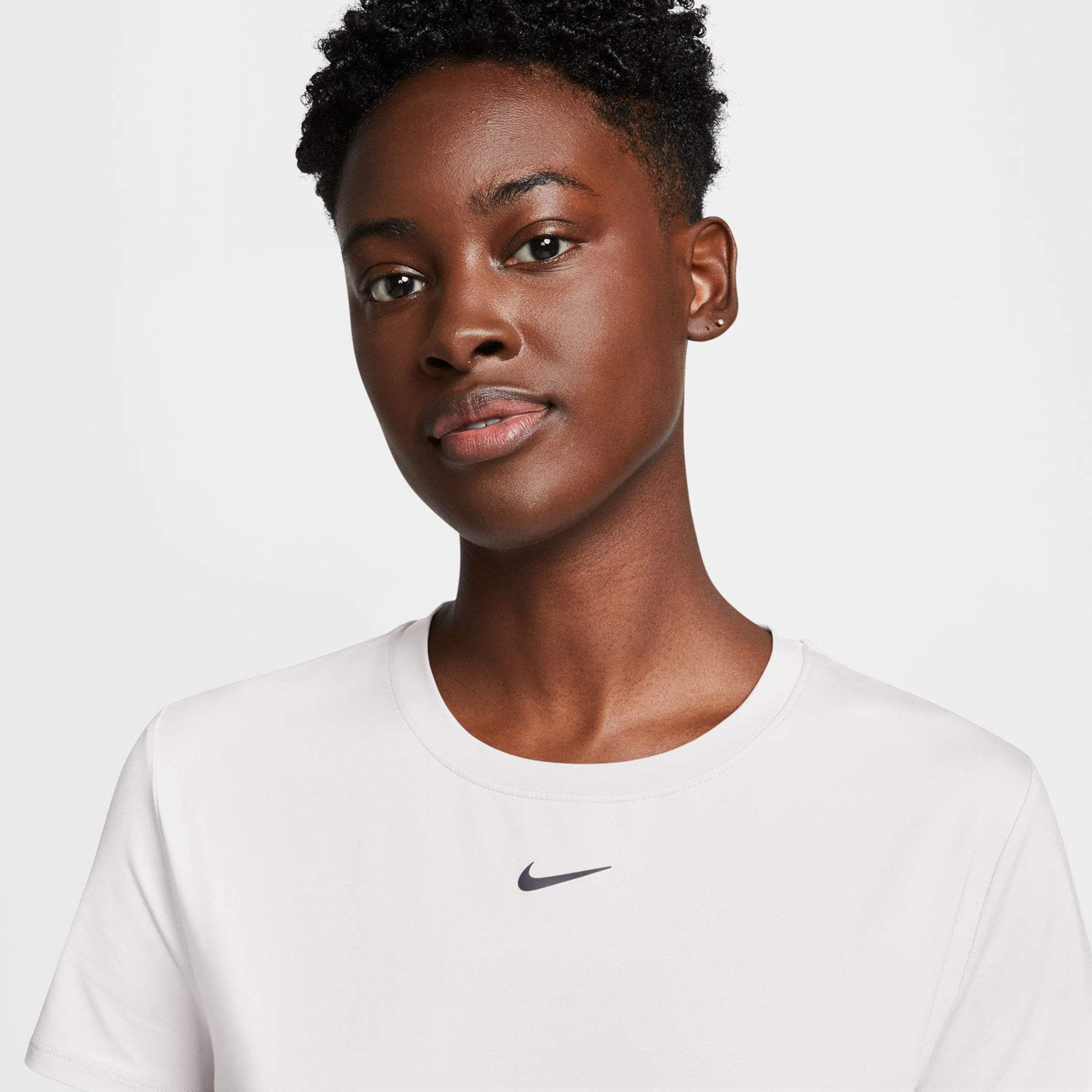 Nike regular fit t shirt online