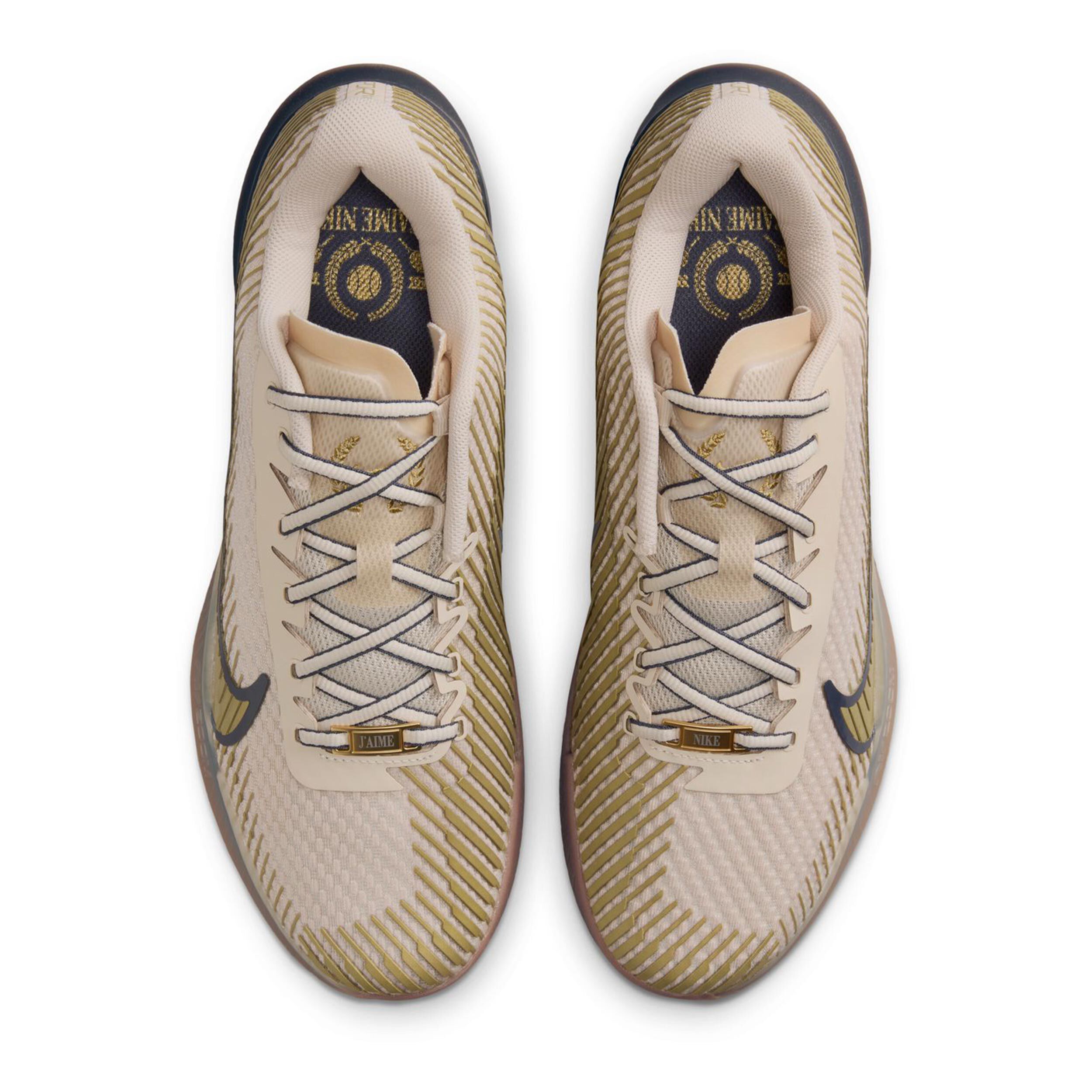 Nike air zoom beige deals