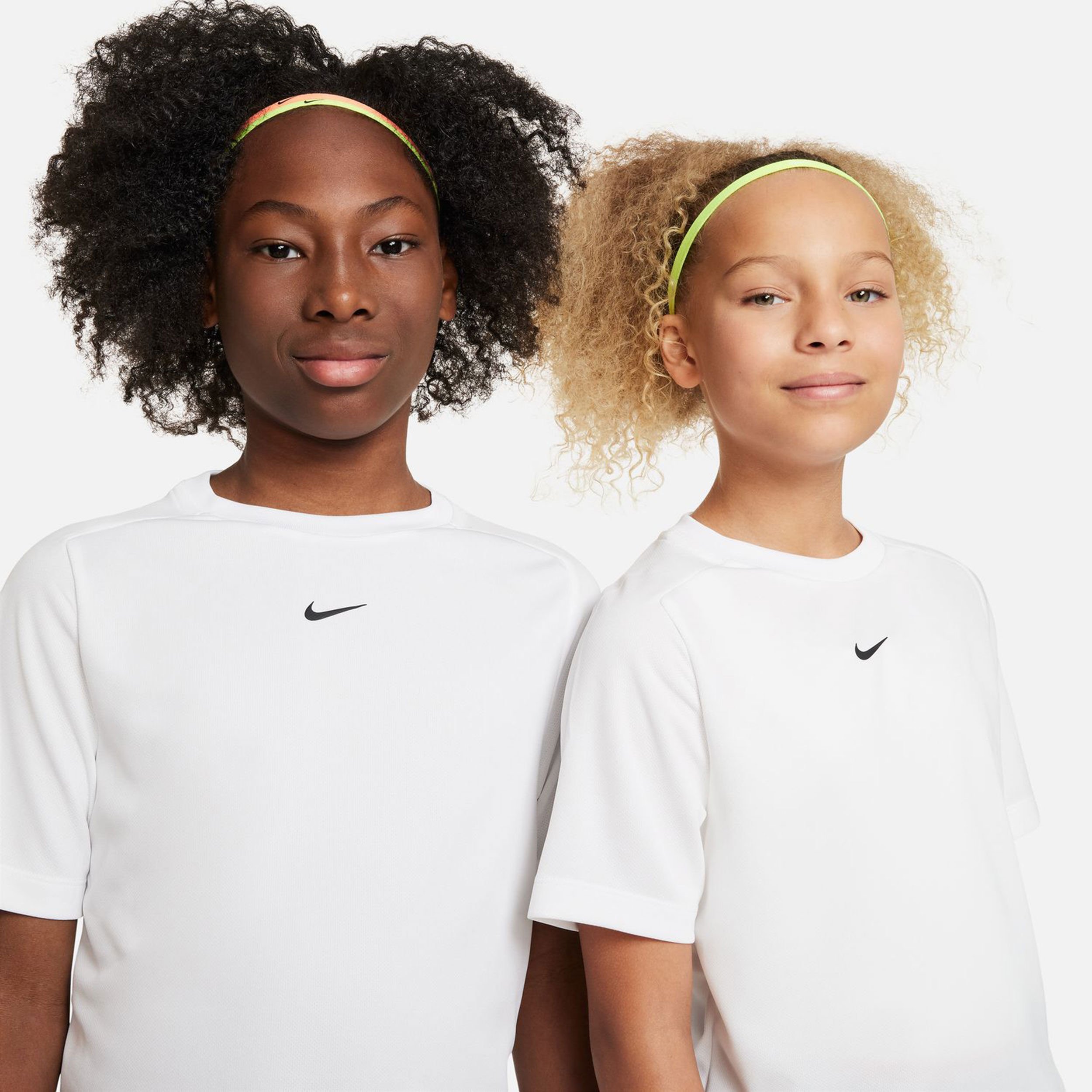 Plain sales nike tshirt