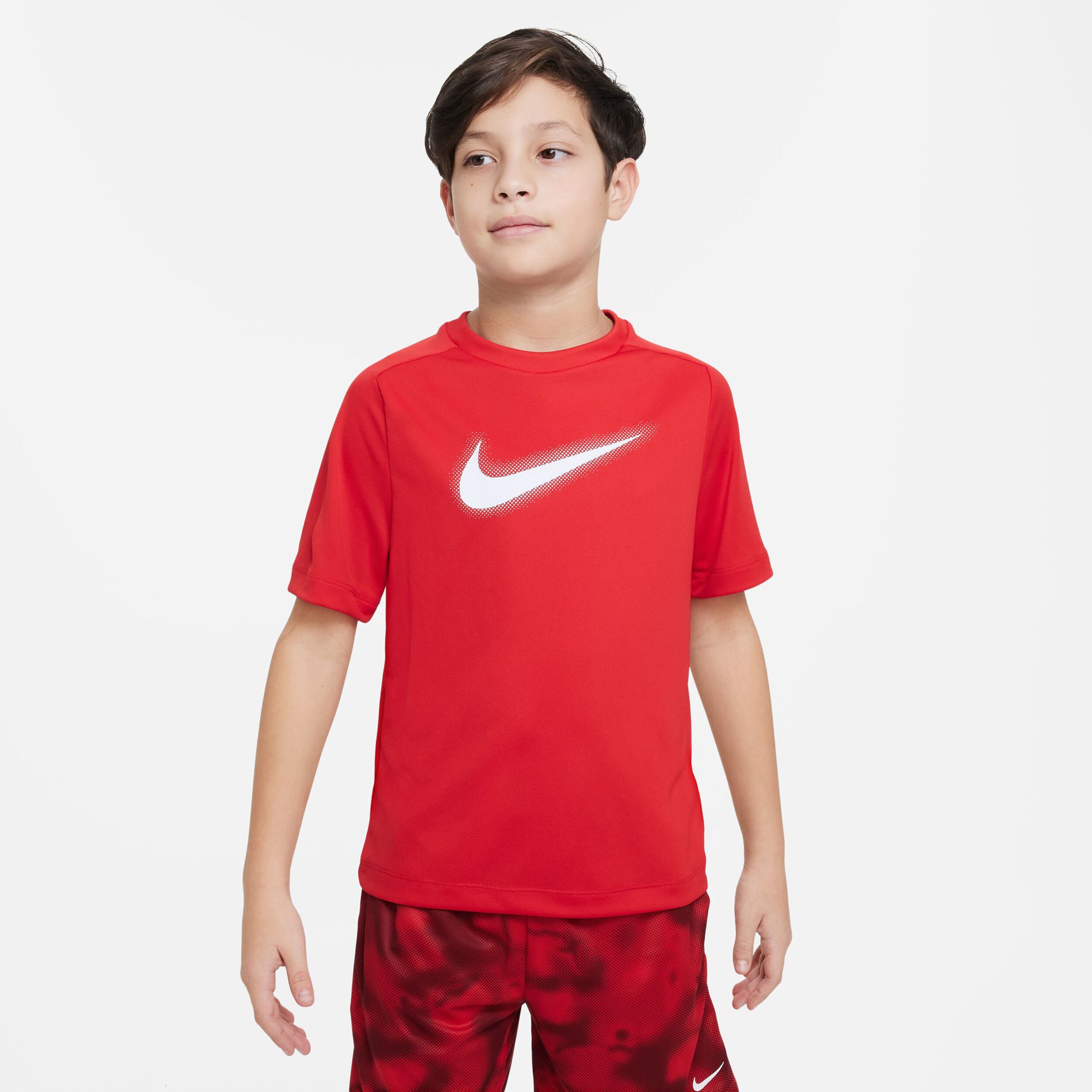Red nike t shirt online