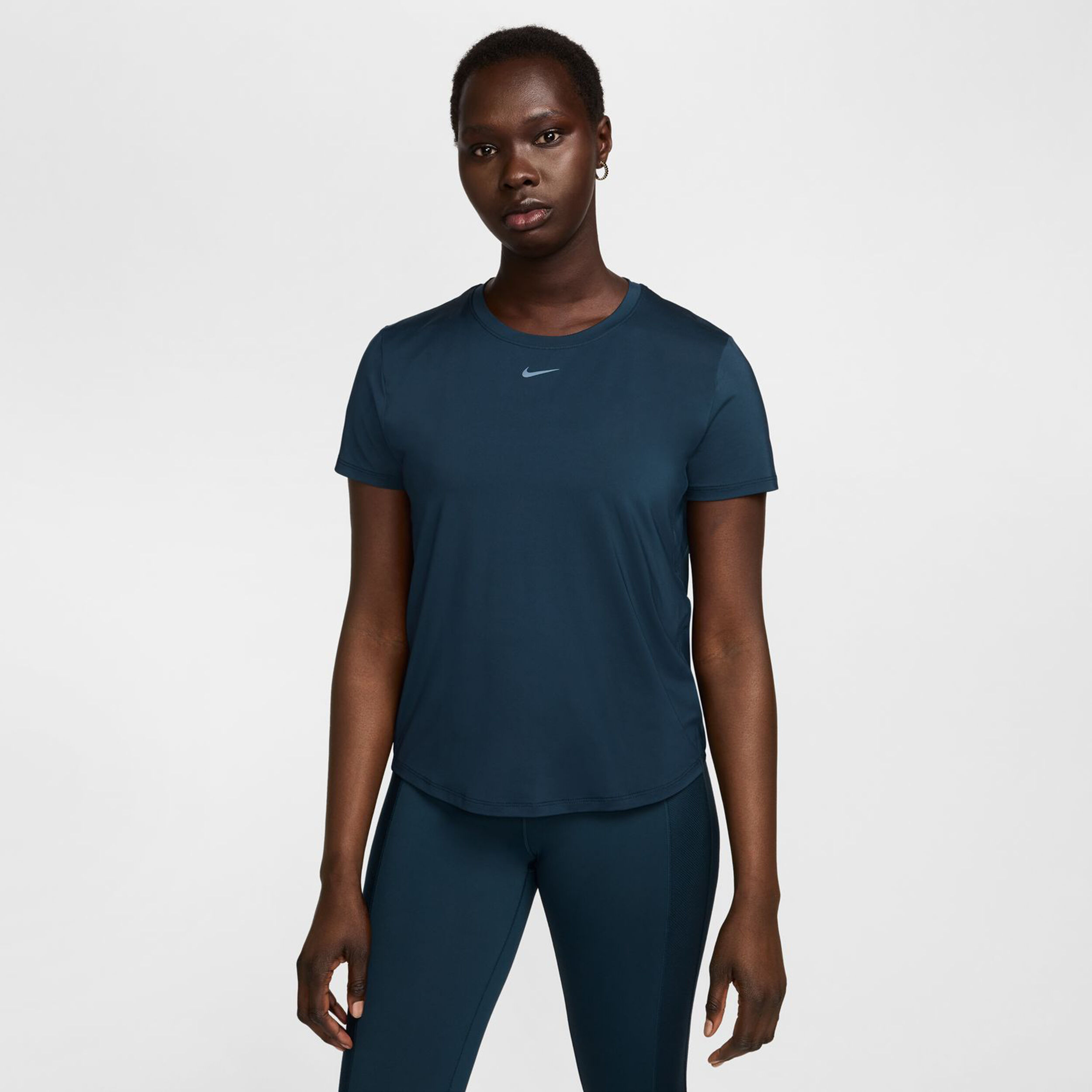 Dri fit t shirt womens online
