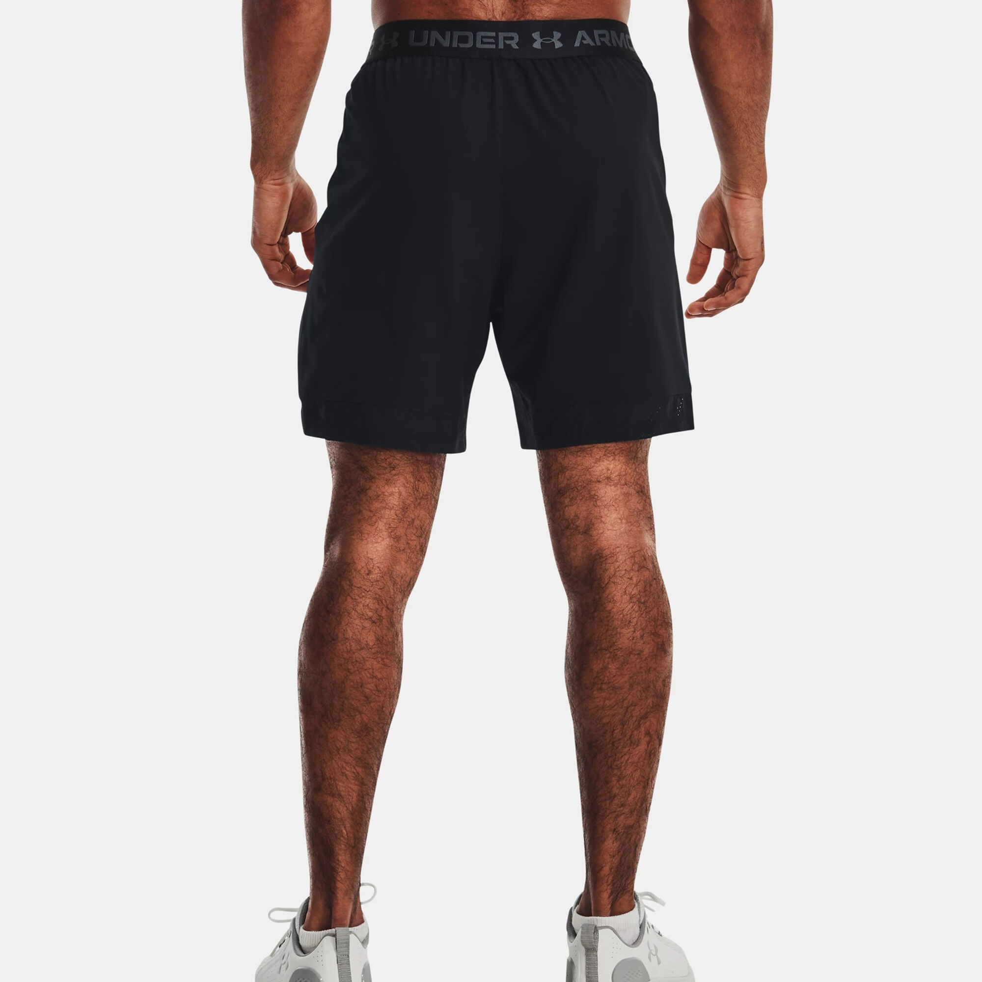 Vanish Woven 6in Shorts Men - Black