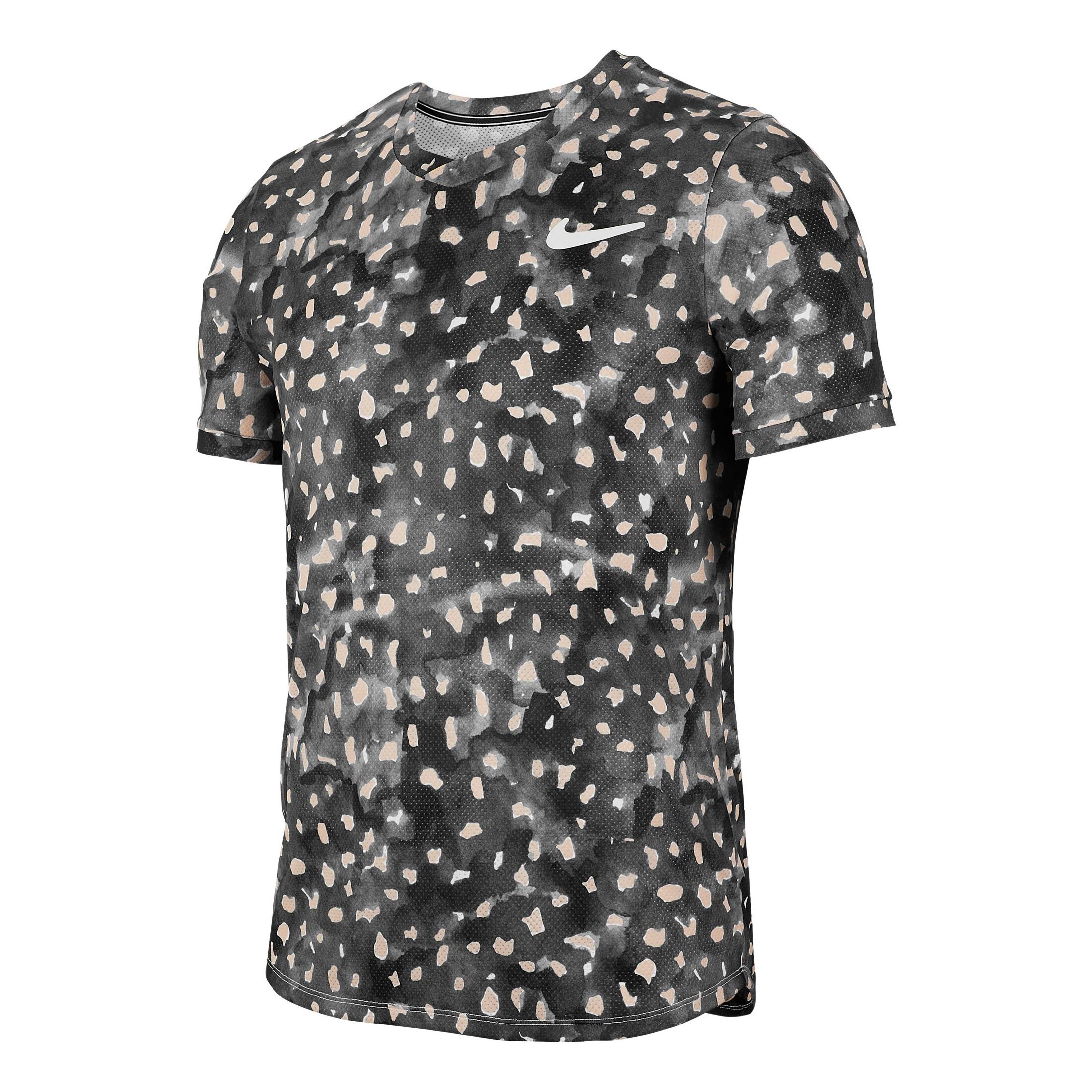 Nike challenger 2025 t shirt