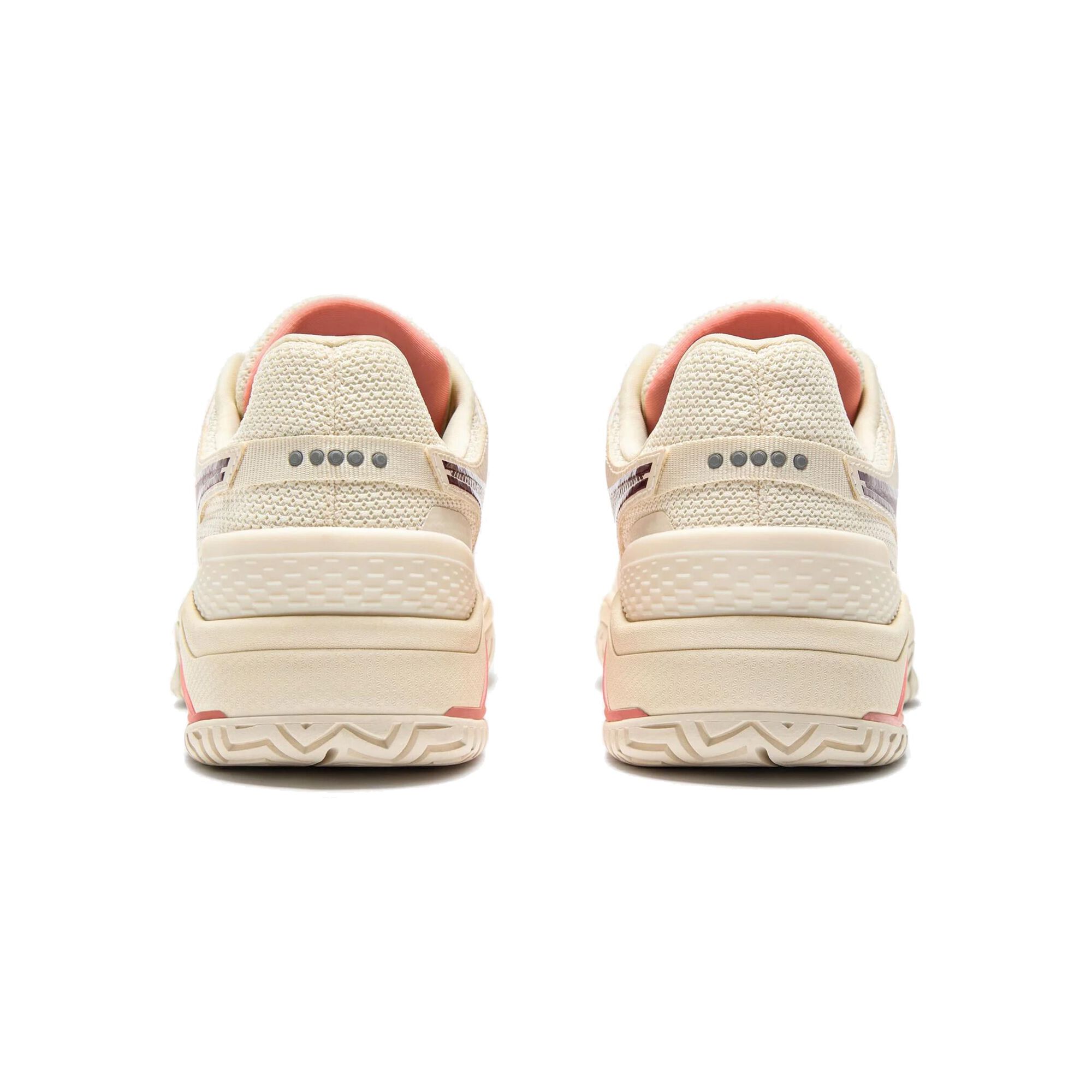 Diadora
