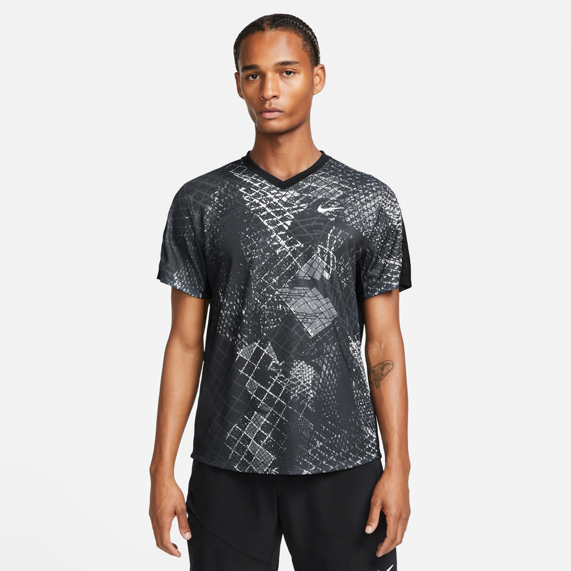 buy Nike Dri-Fit Victory Court T-Shirt Men Black, White online | Tennis-Point
