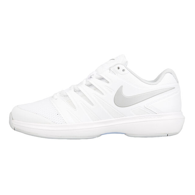nike silver tennis shoes
