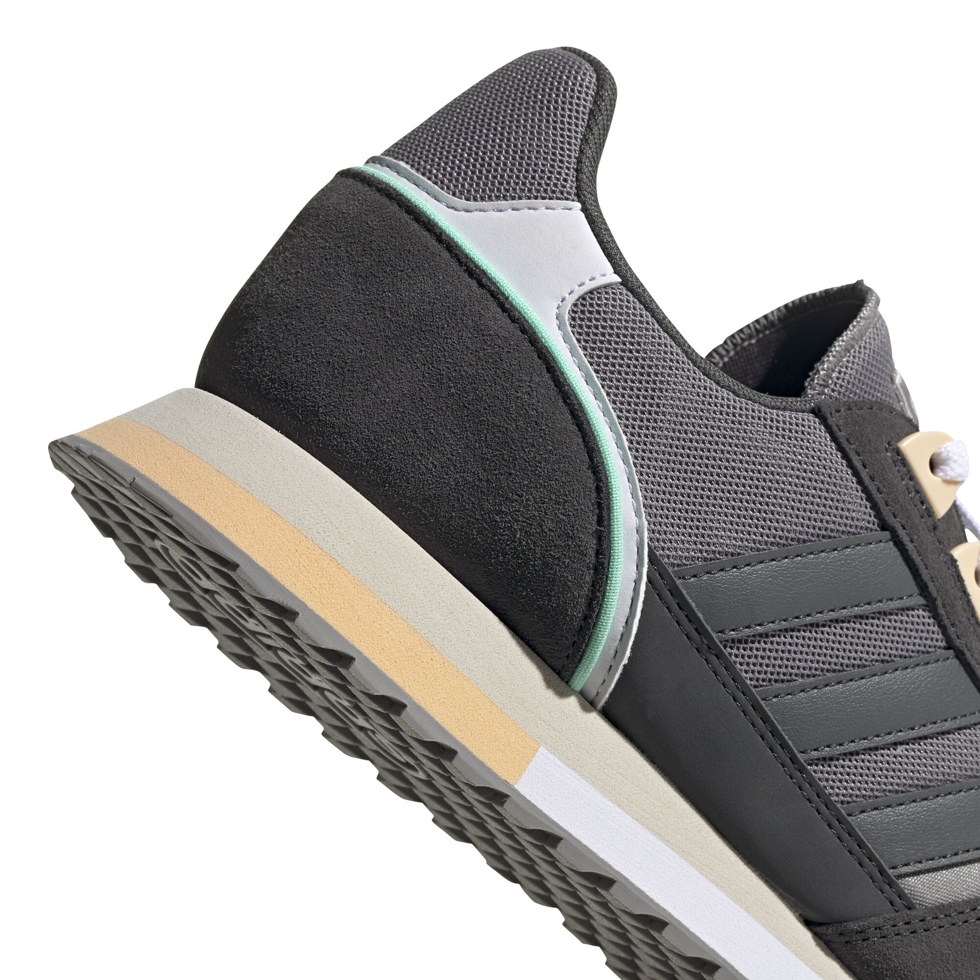 Adidas 8k 2025 2020