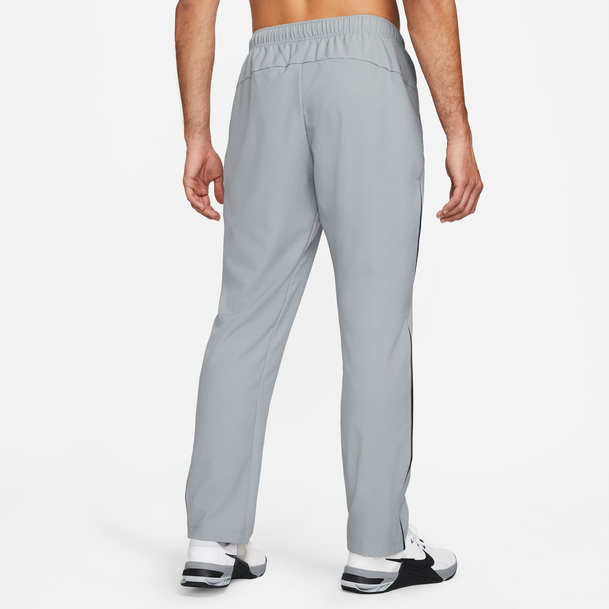 Buy Nike Dri Fit Team Woven Training Pants Men Lightgrey online Tennis Point COM