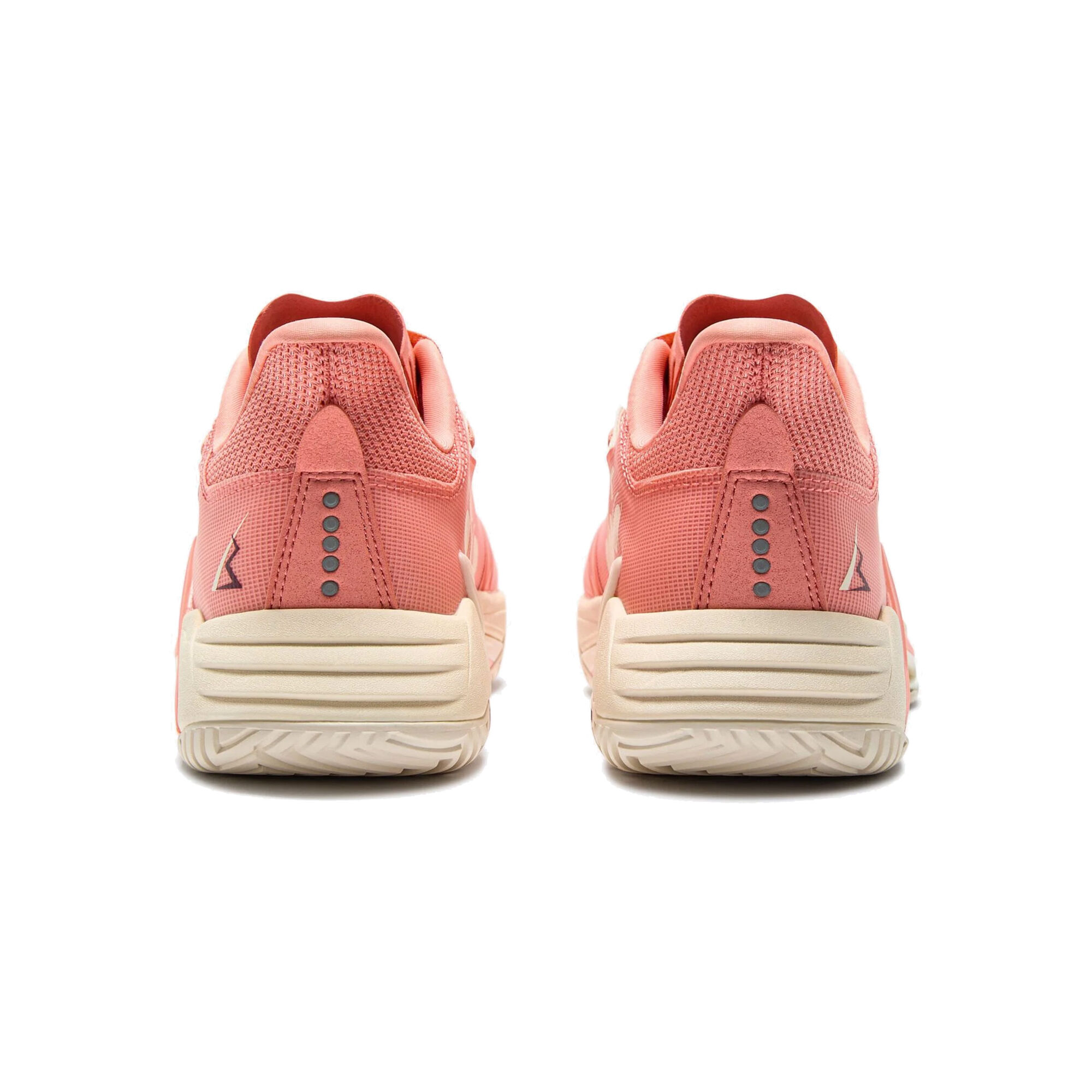 Diadora