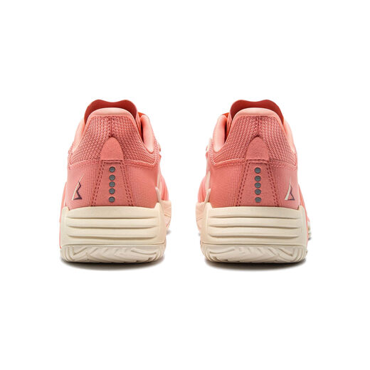 Diadora