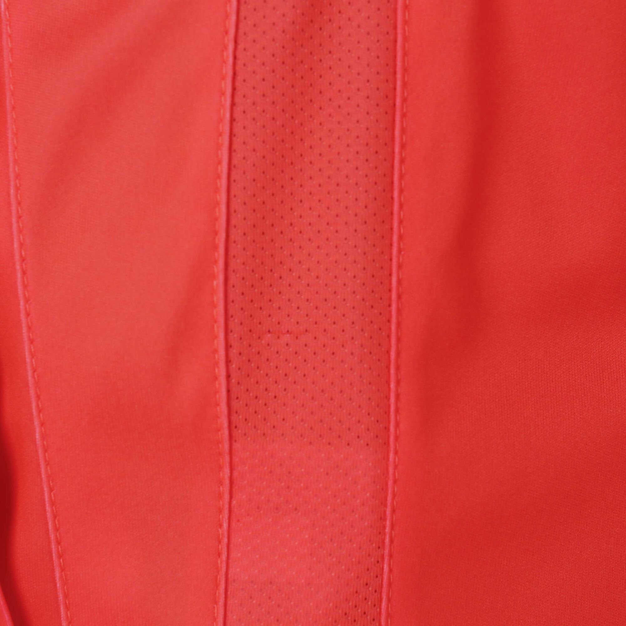 Yonex
