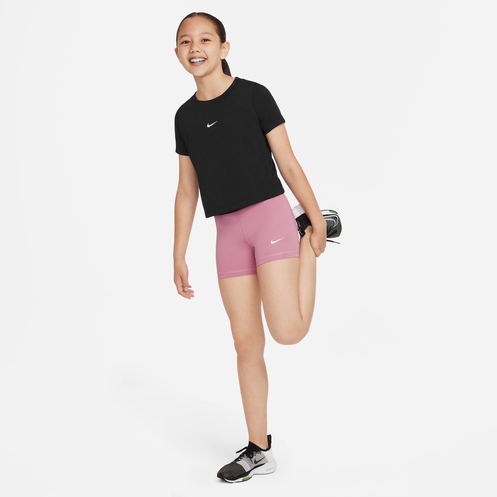 Girls nike clearance bike shorts