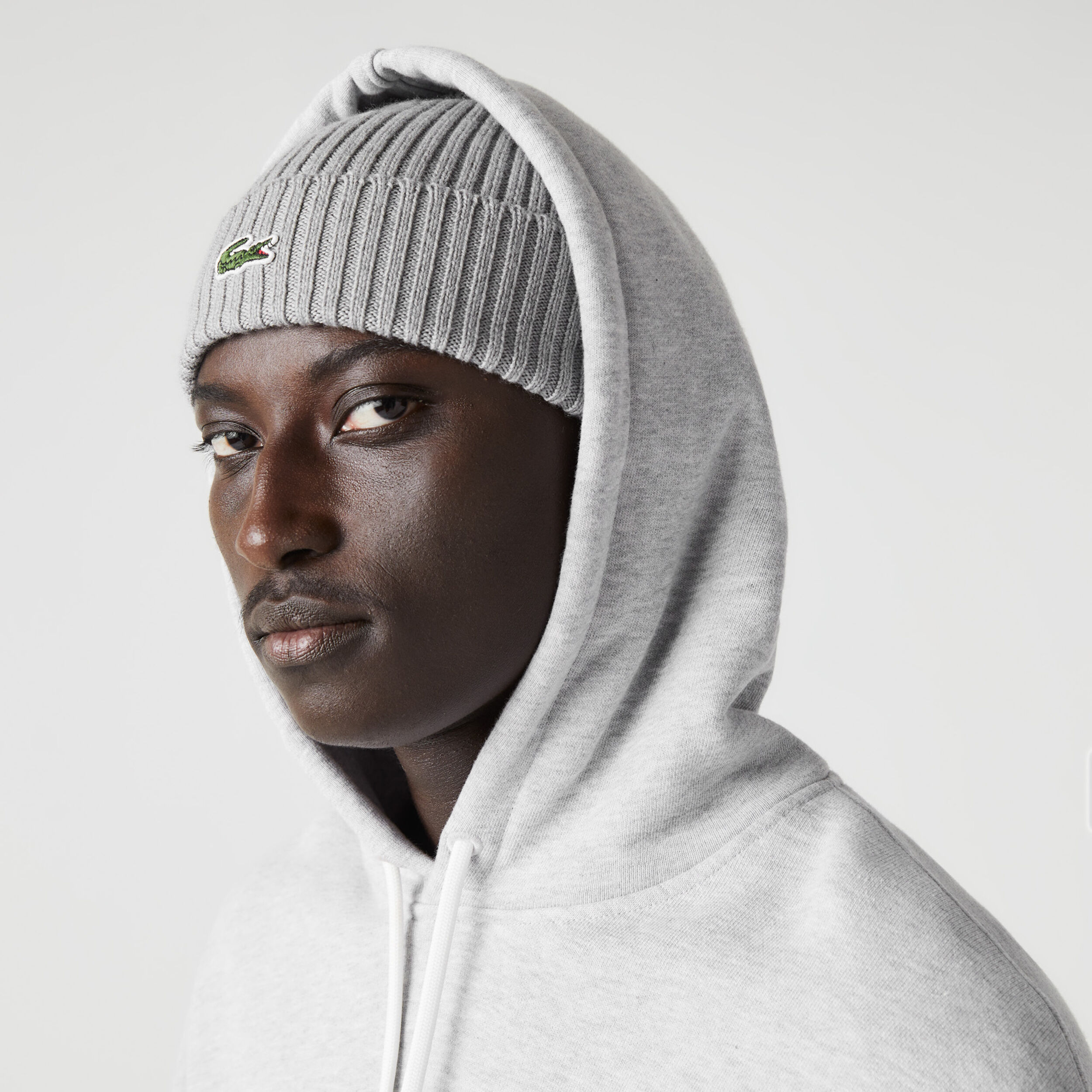 Bonnet lacoste gris clair store