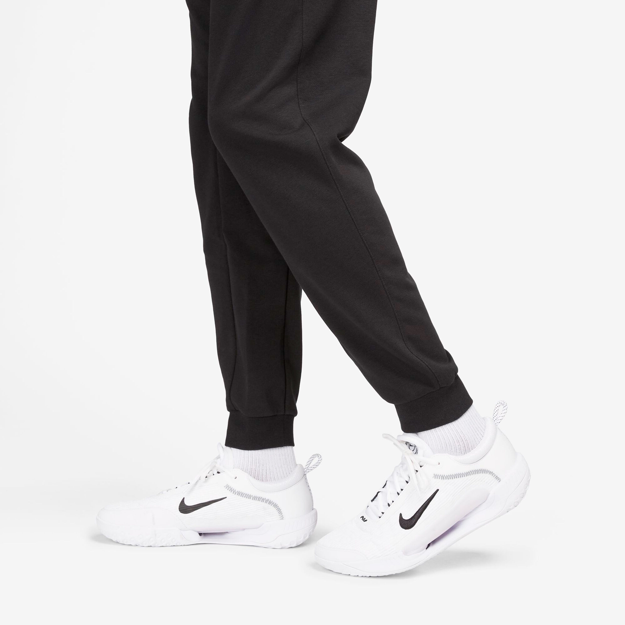 Buy Nike Court Dri Fit Heritage Training Pants Men Black online Tennis Point COM