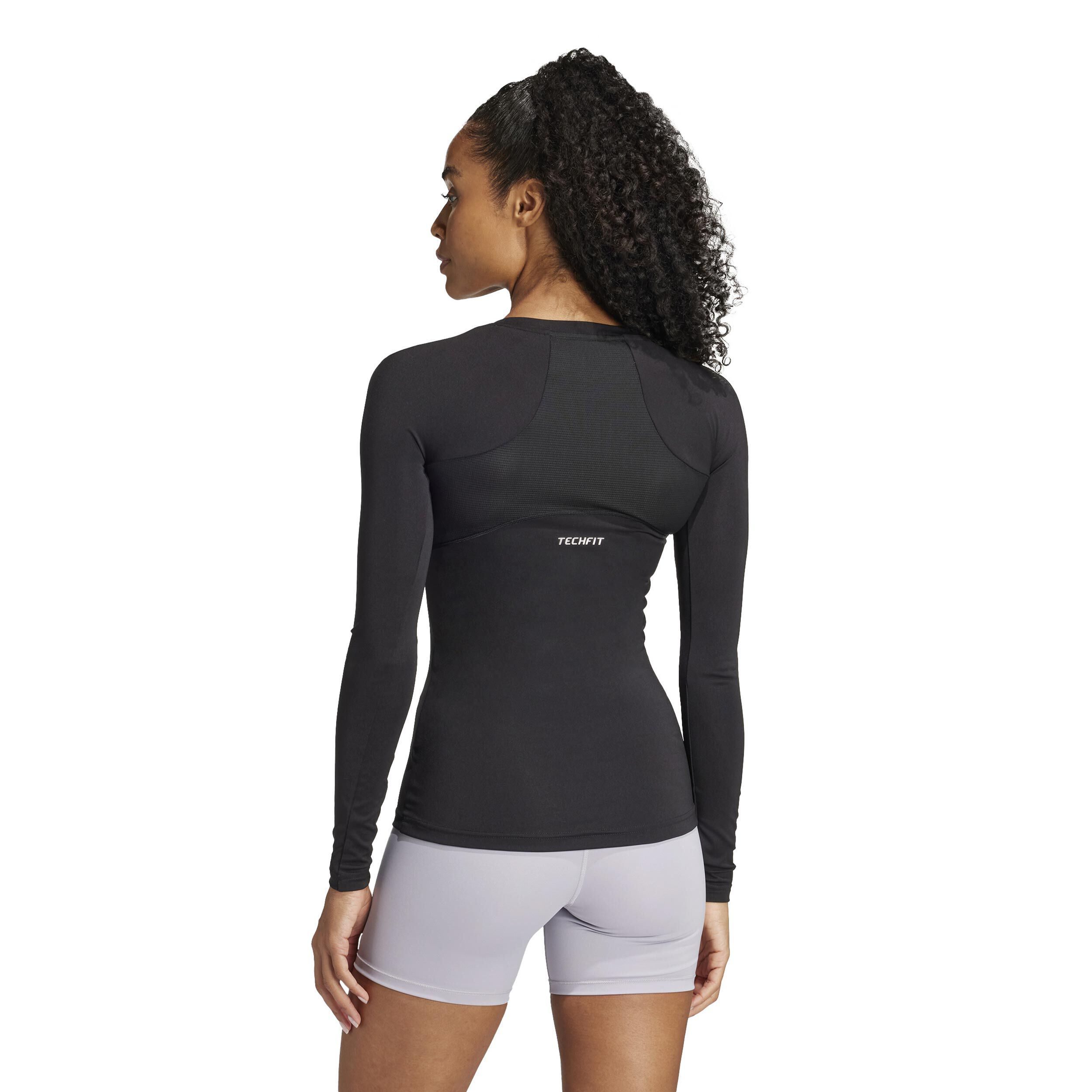 アディダス Adidas 【 Techfit Long Sleeve Training Long-Sleeve Top Womens Women 】 レディース Amazon.com: adidas Women's Techfit Warm Long-Sleeve Training