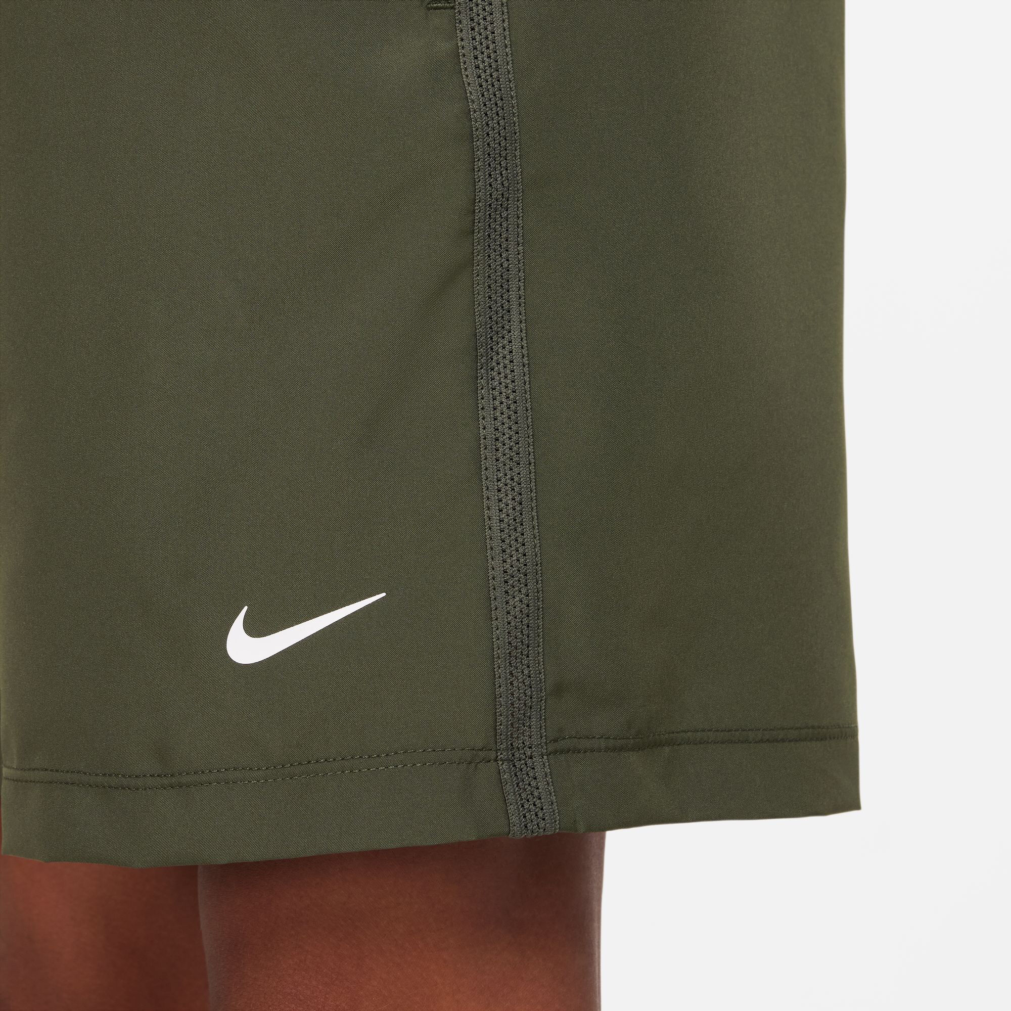 Nike olive sale shorts