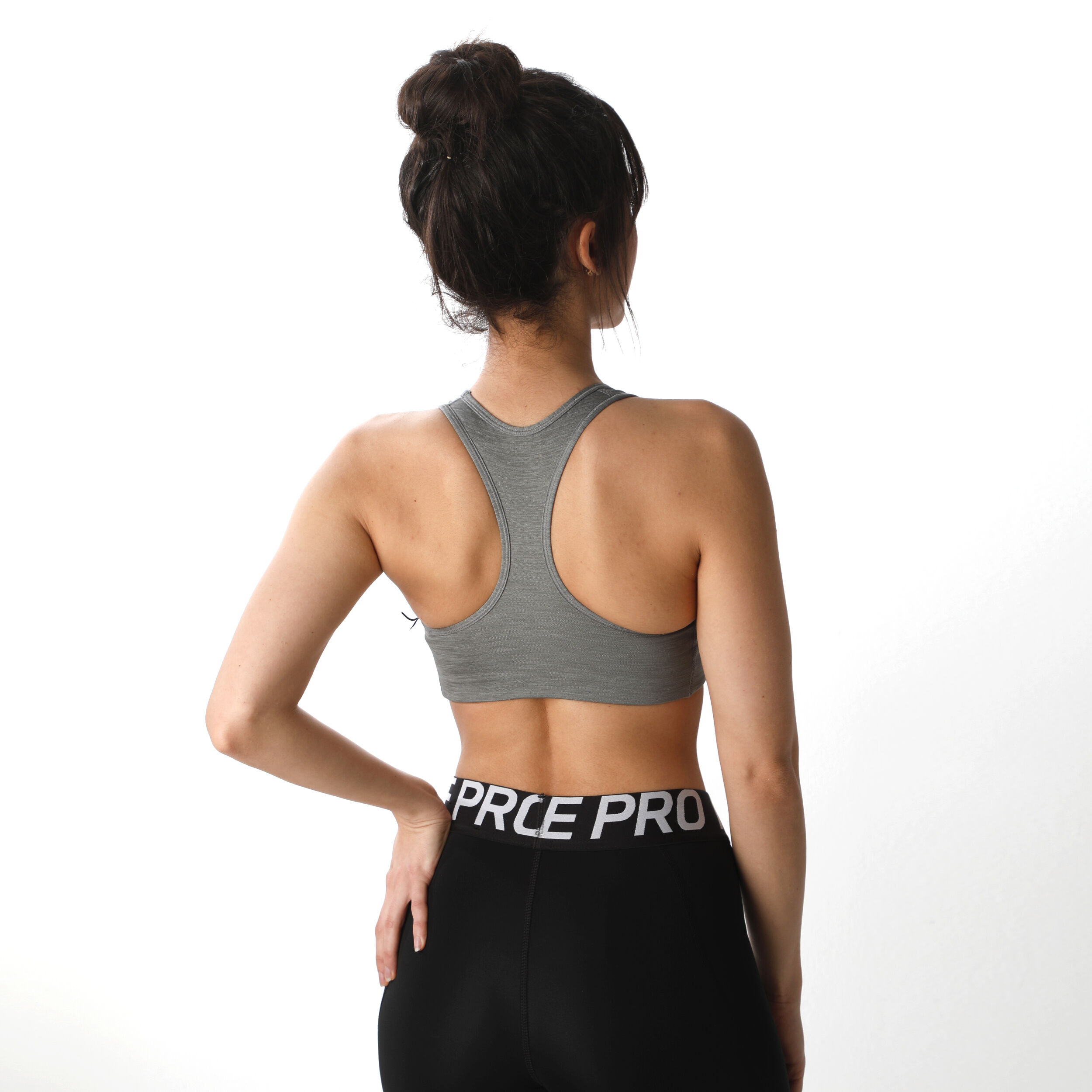 Nike pro intertwist sports hotsell bra