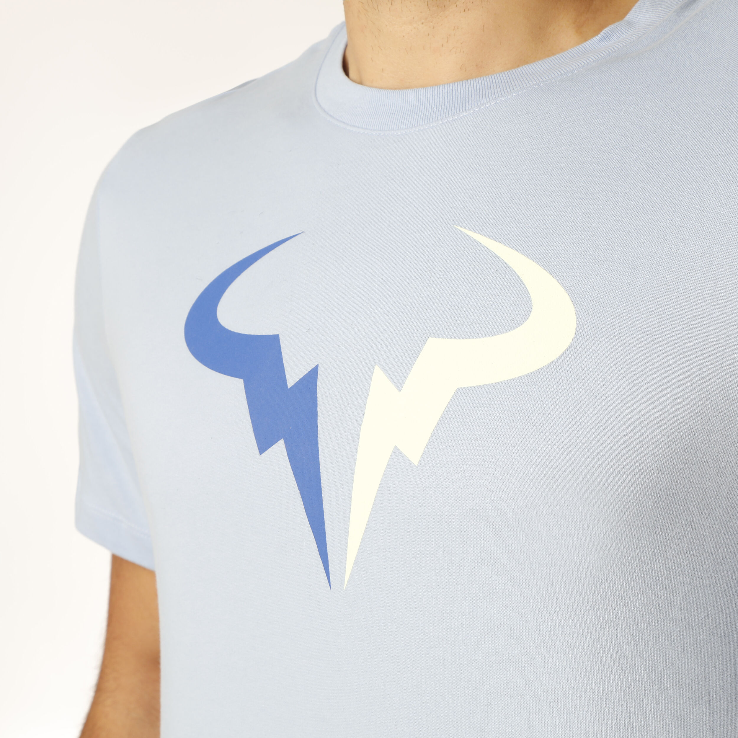 Buy Nike Rafael Nadal Dri-Fit Seasonal T-Shirt Men Light Buy Nike Rafael Nadal Dri-Fit Seasonal T-Shirt Men Light