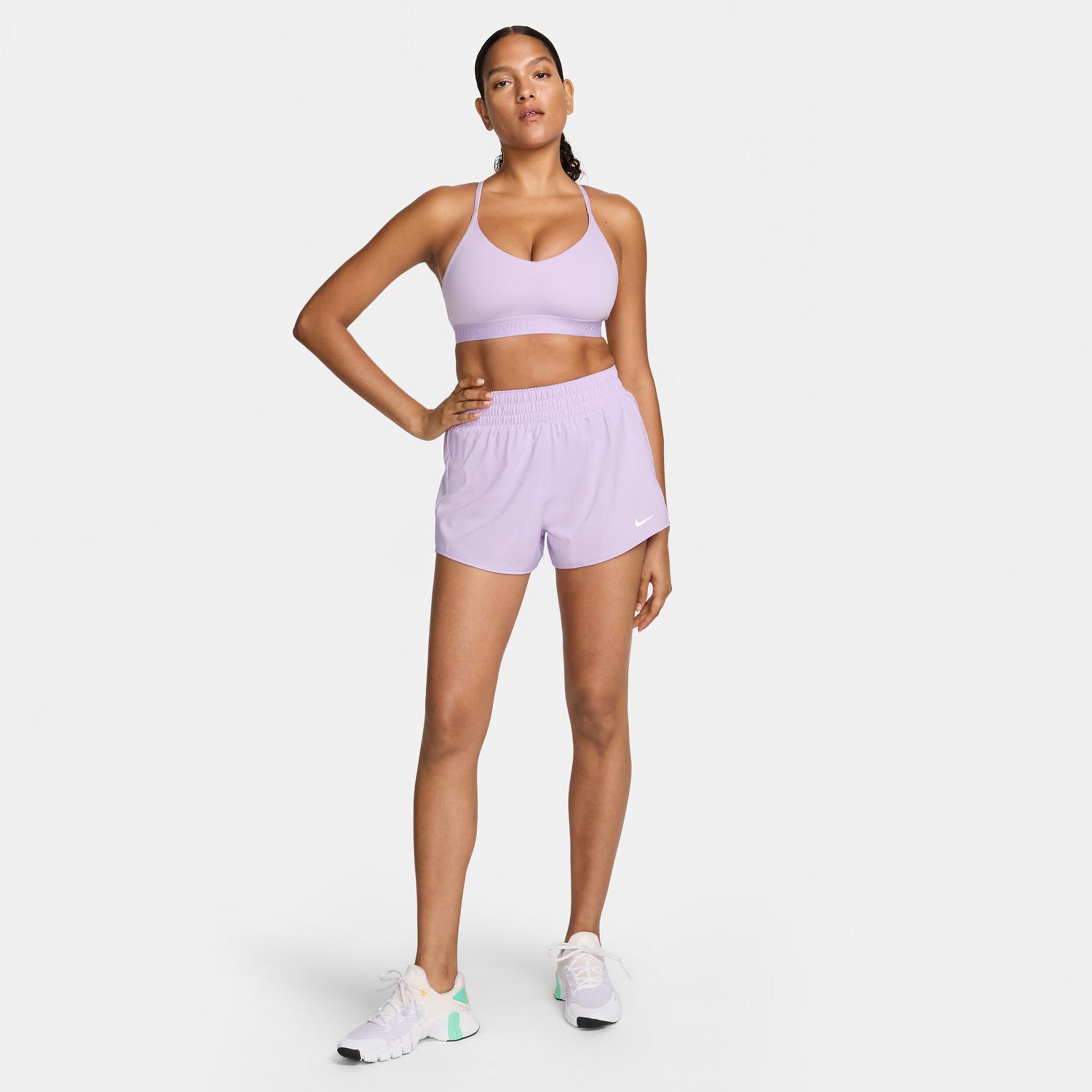 Sports bra and shorts set nike discount