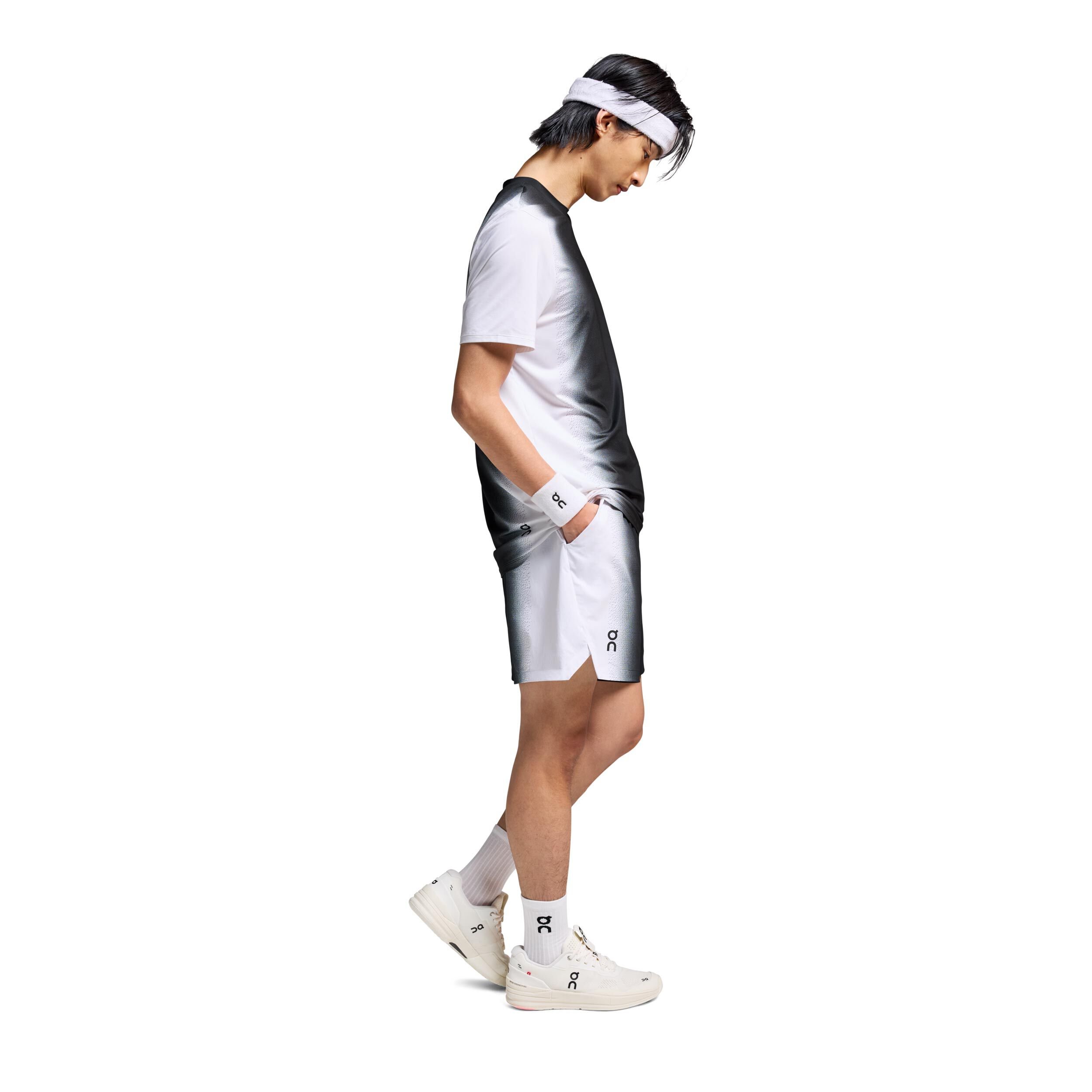 Buy On Court Shorts Men Black online | Tennis Point COM