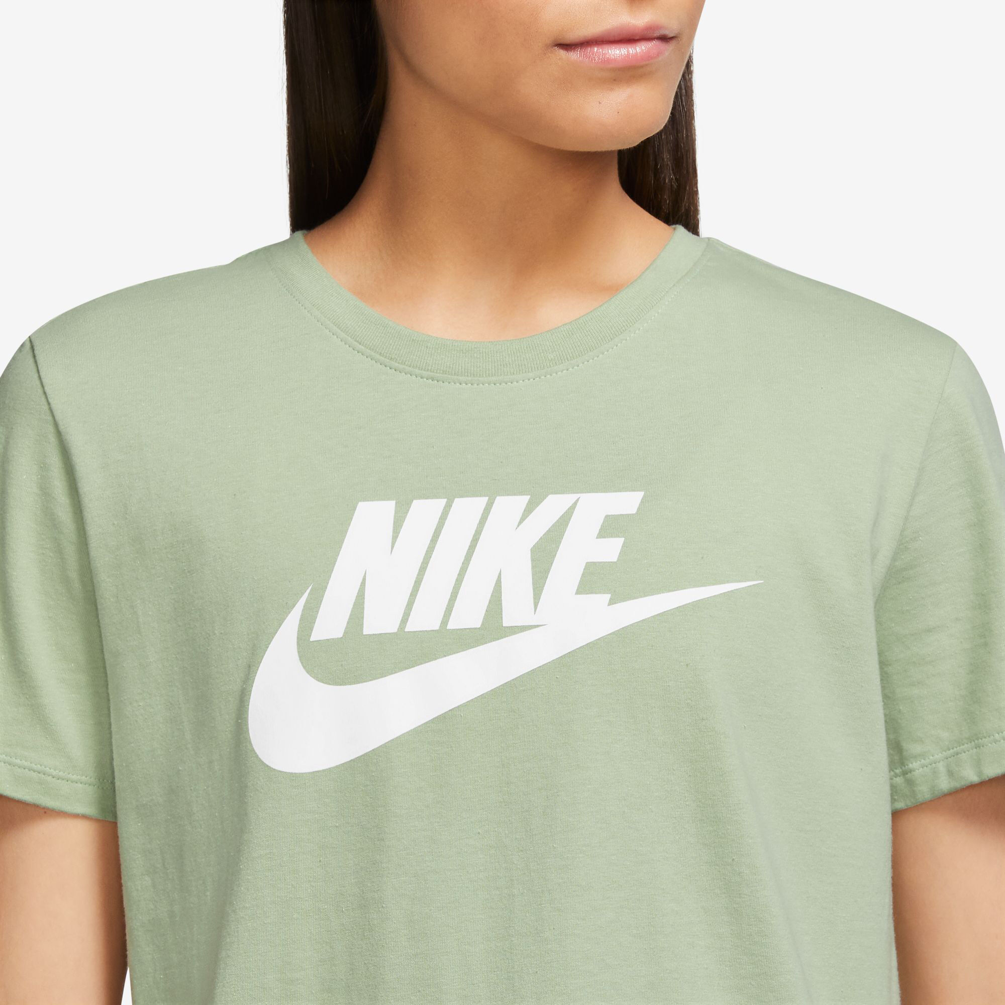 [NIKE] ★大人気★Mint Green Swoosh T-shirt★関税無 42d4437b-5178-53b7-a56f-