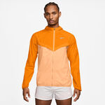 Nike Clothing Nike Stride Running jacket Men - cream, silver
